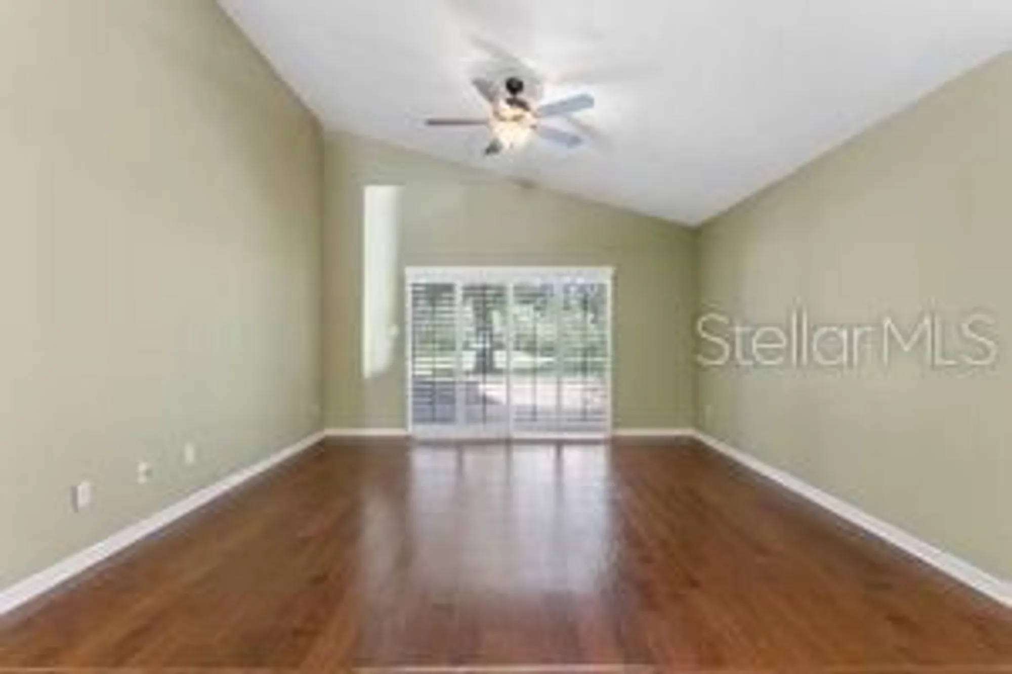 Property Slideshow image 17 of 72 | 24540 madewood ave, Leesburg, FL, 34748