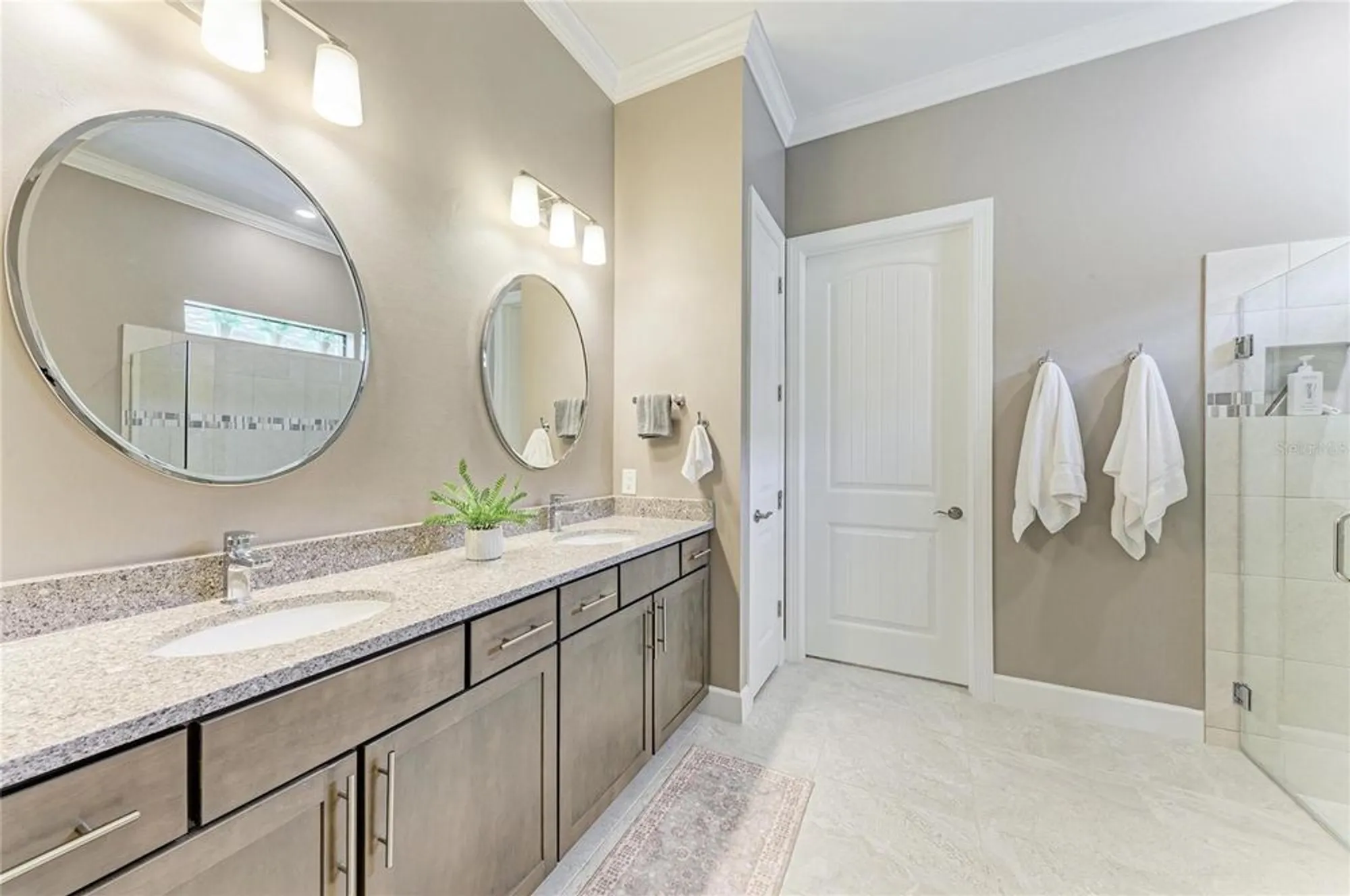 Property Slideshow image 37 of 85 | 17631 colebrook cir, Lakewood Ranch, FL, 34202