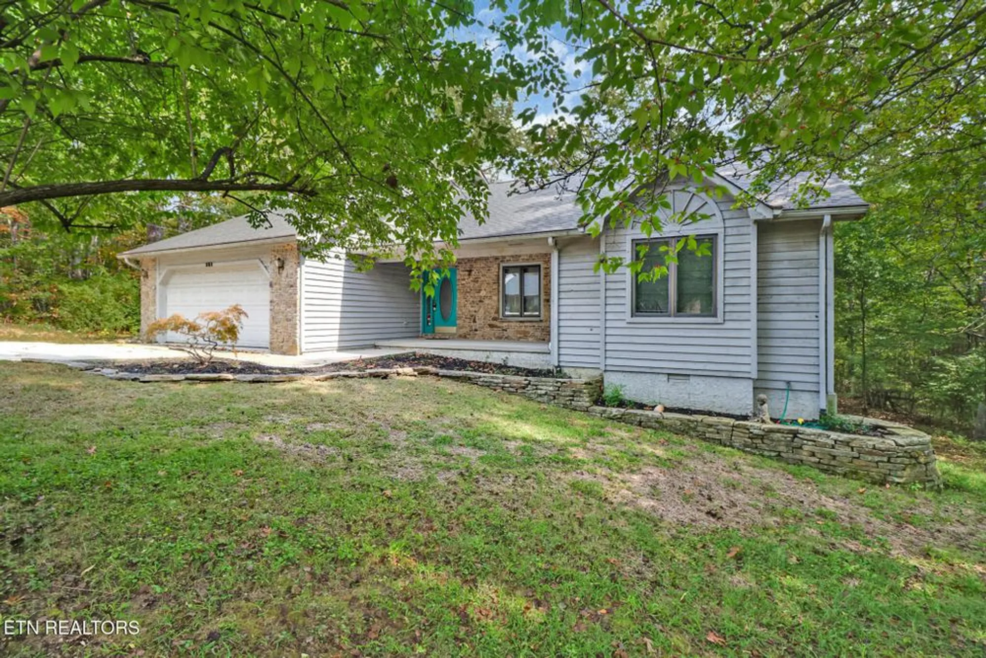 Property Slideshow image 2 of 39 | 151 saint george dr, Crossville, TN, 38558