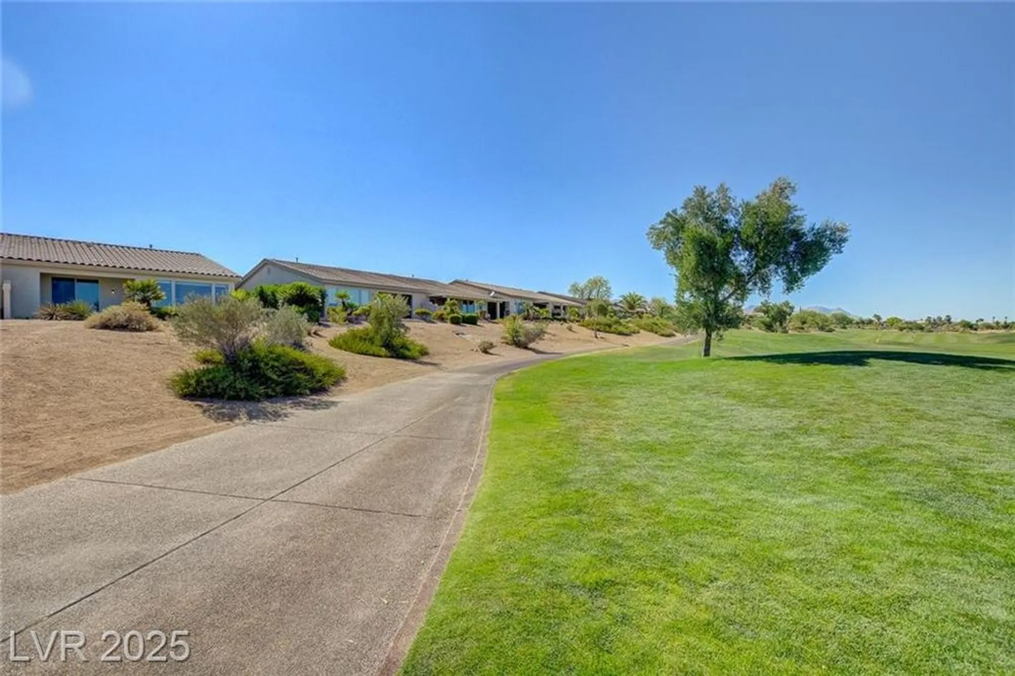 Property Slideshow image 57 of 99 | 10241 premia pl, Las Vegas, NV, 89135