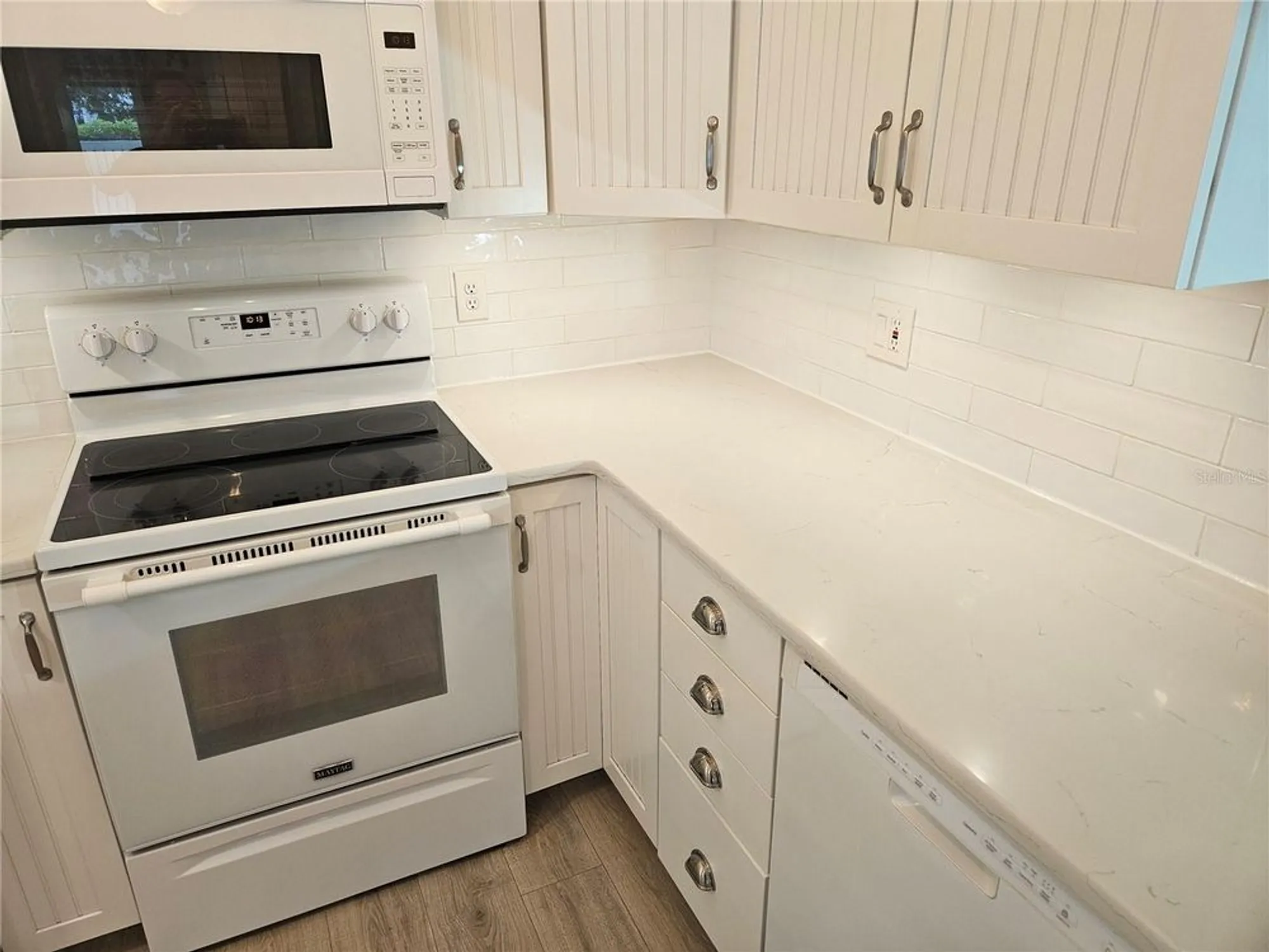 Property Slideshow image 15 of 50 | 940 virginia st 108, Dunedin, FL, 34698