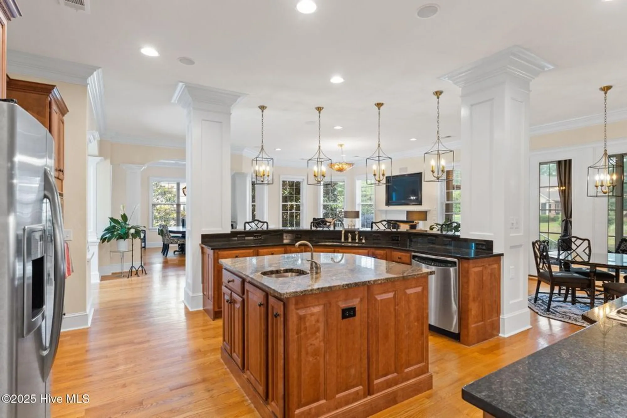 Property Slideshow image 26 of 122 | 6618 dunrobin pt, Ocean Isle Beach, NC, 28469