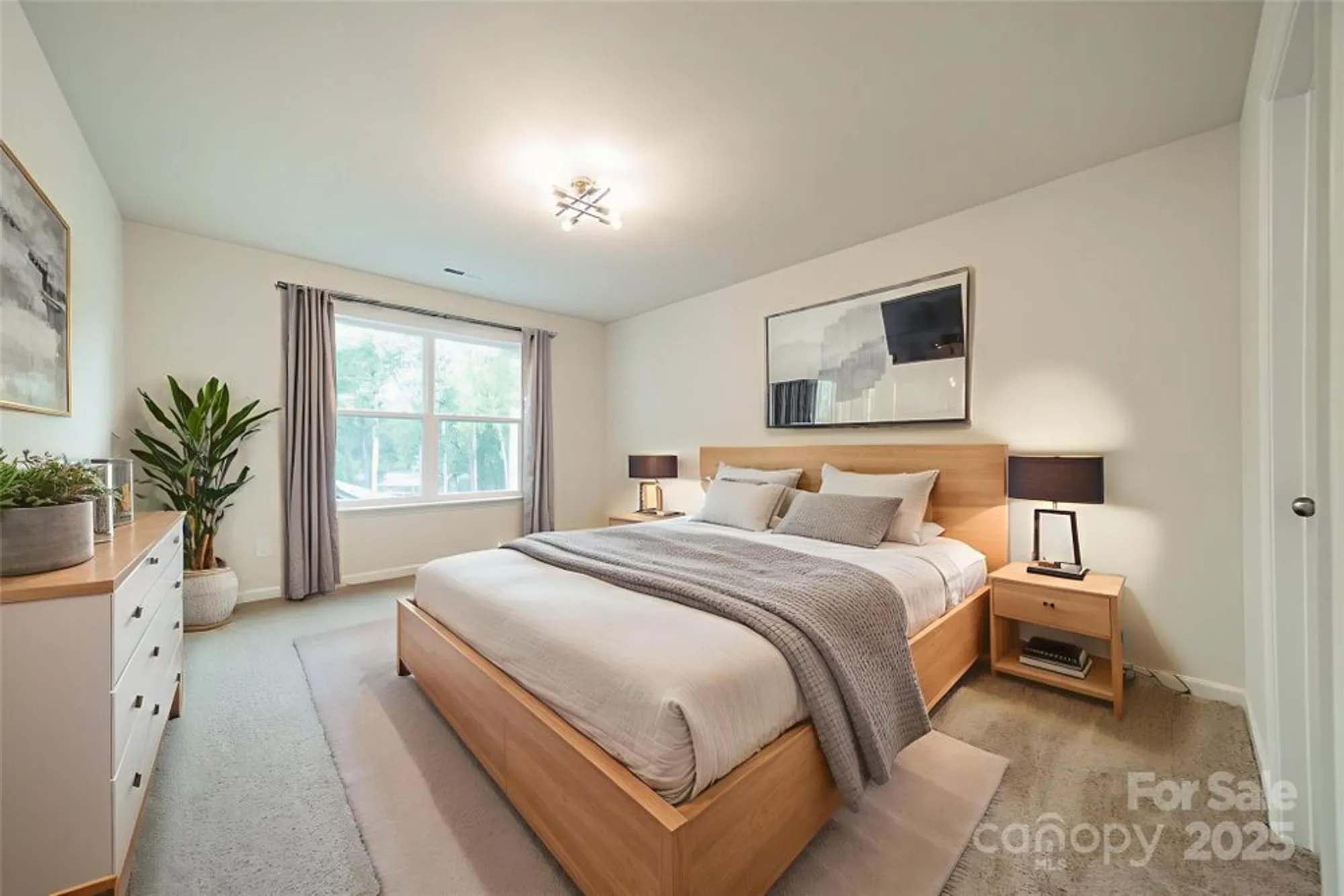 Property Slideshow image 10 of 48 | 6034 jepson ct, Charlotte, NC, 28214