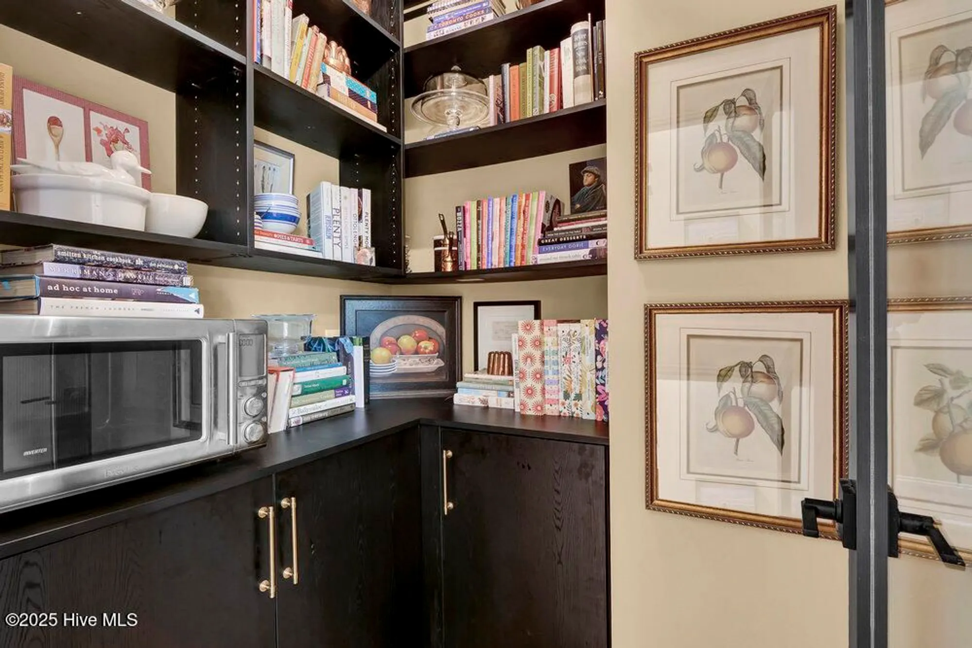 Property Slideshow image 20 of 112 | 3722 white cliffs dr, Castle Hayne, NC, 28429