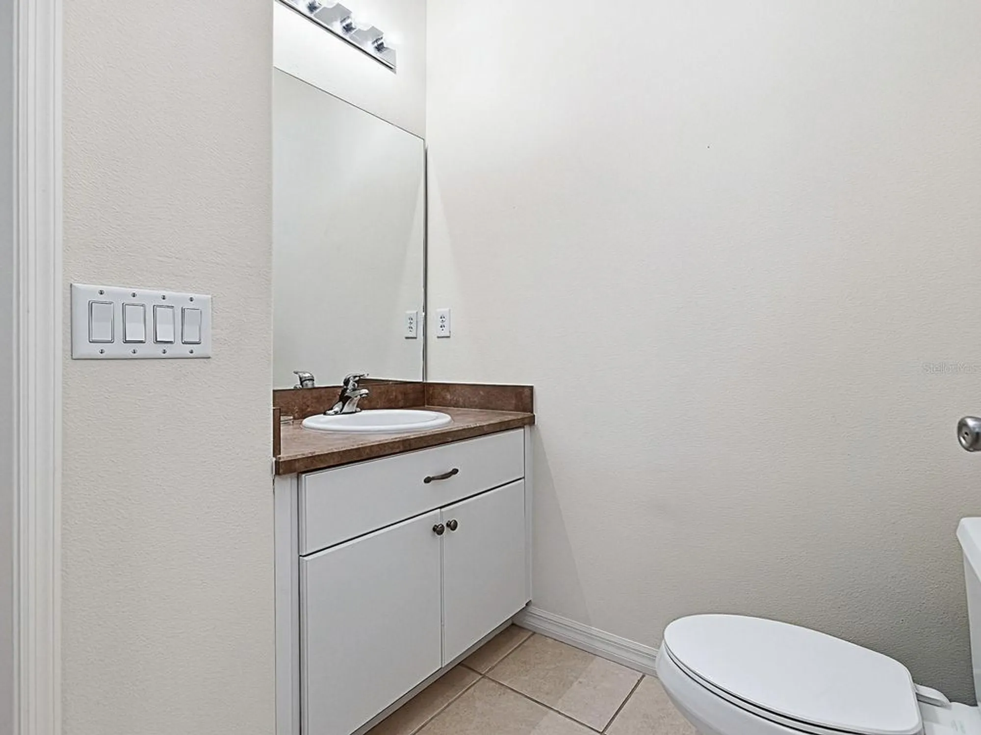 Property Slideshow image 15 of 37 | 3305 baltic sea blvd, Tavares, FL, 32778