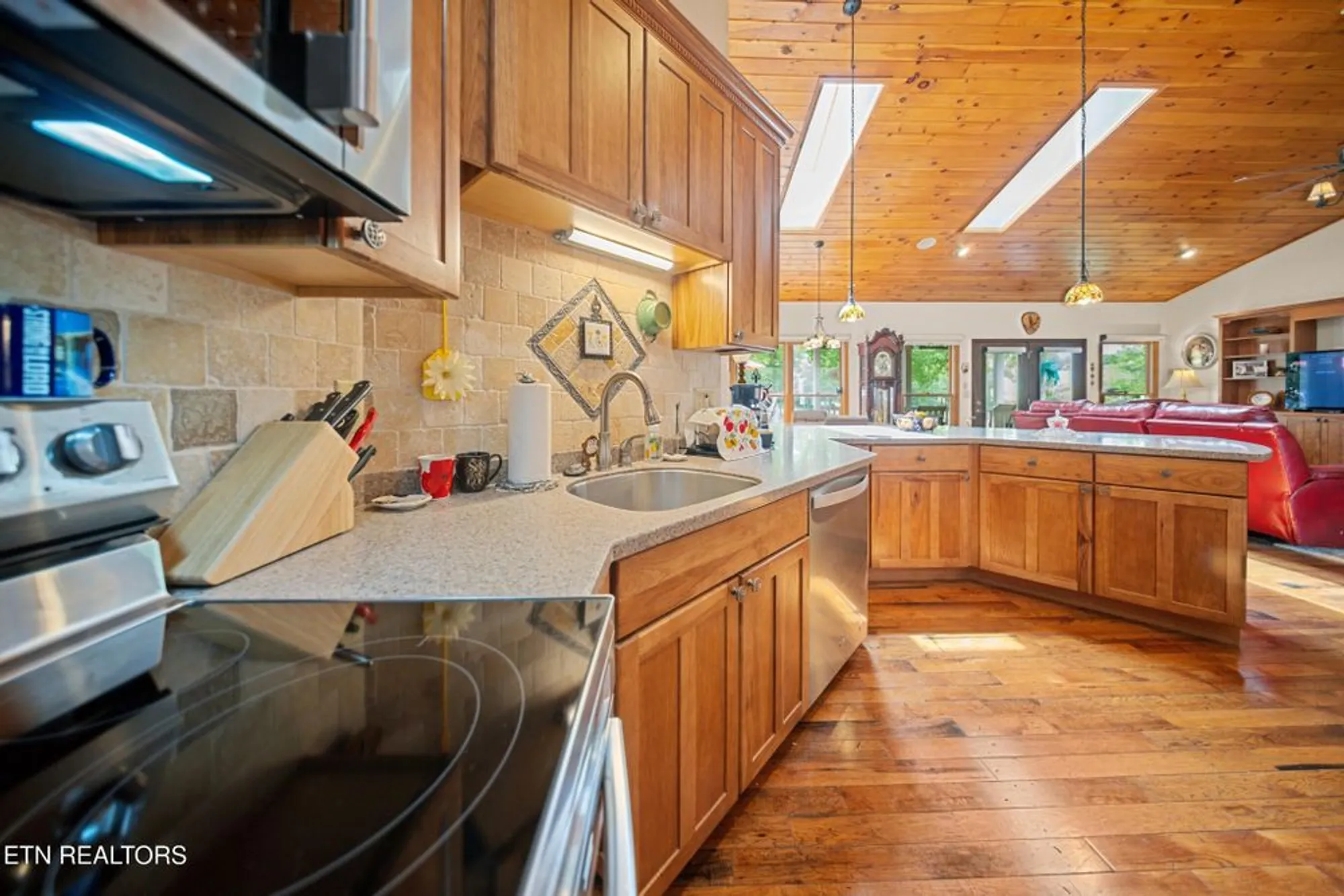 Property Slideshow image 35 of 49 | 46 westridge ct, Crossville, TN, 38558