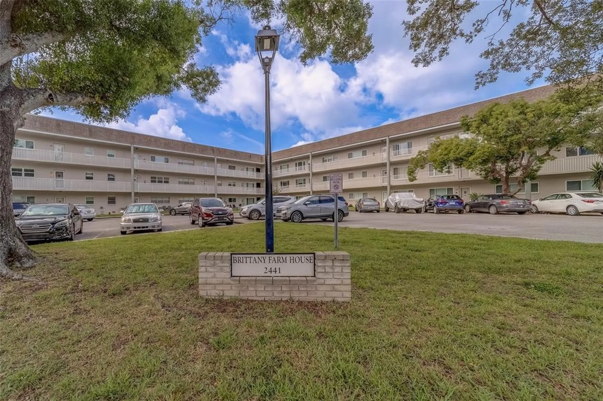 Property Slideshow image 74 of 85 | 2441 persian dr apt 61, Clearwater, FL, 33763