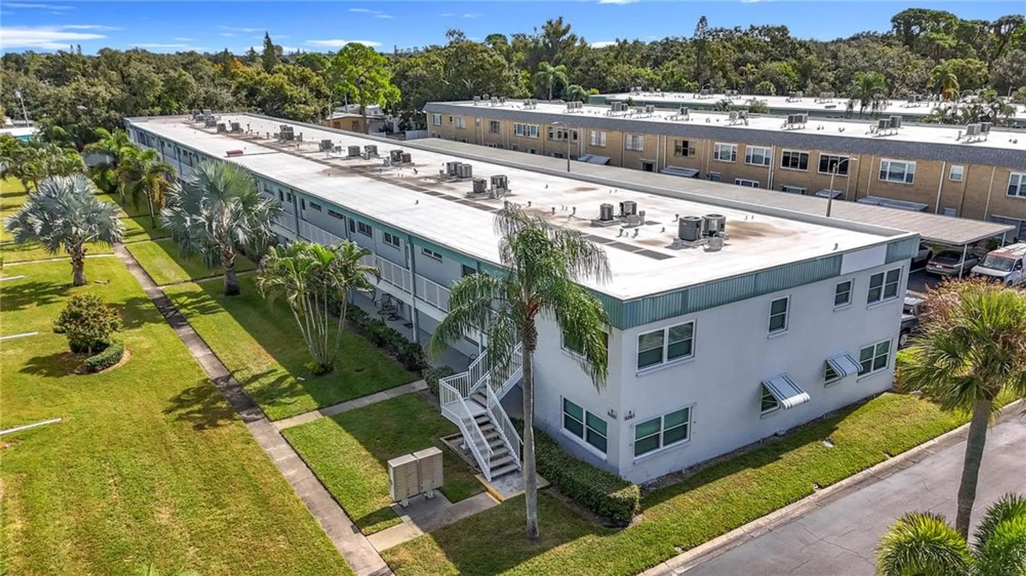 Property Slideshow image 2 of 64 | 5267 81st st n apt 26, Saint Petersburg, FL, 33709