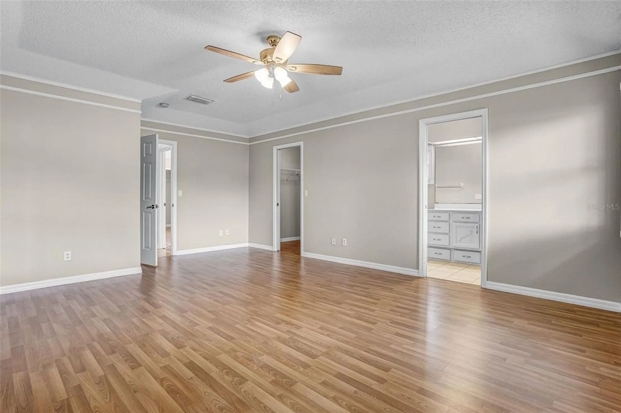 Property Slideshow image 21 of 60 | 5004 saint andrews arc, Leesburg, FL, 34748