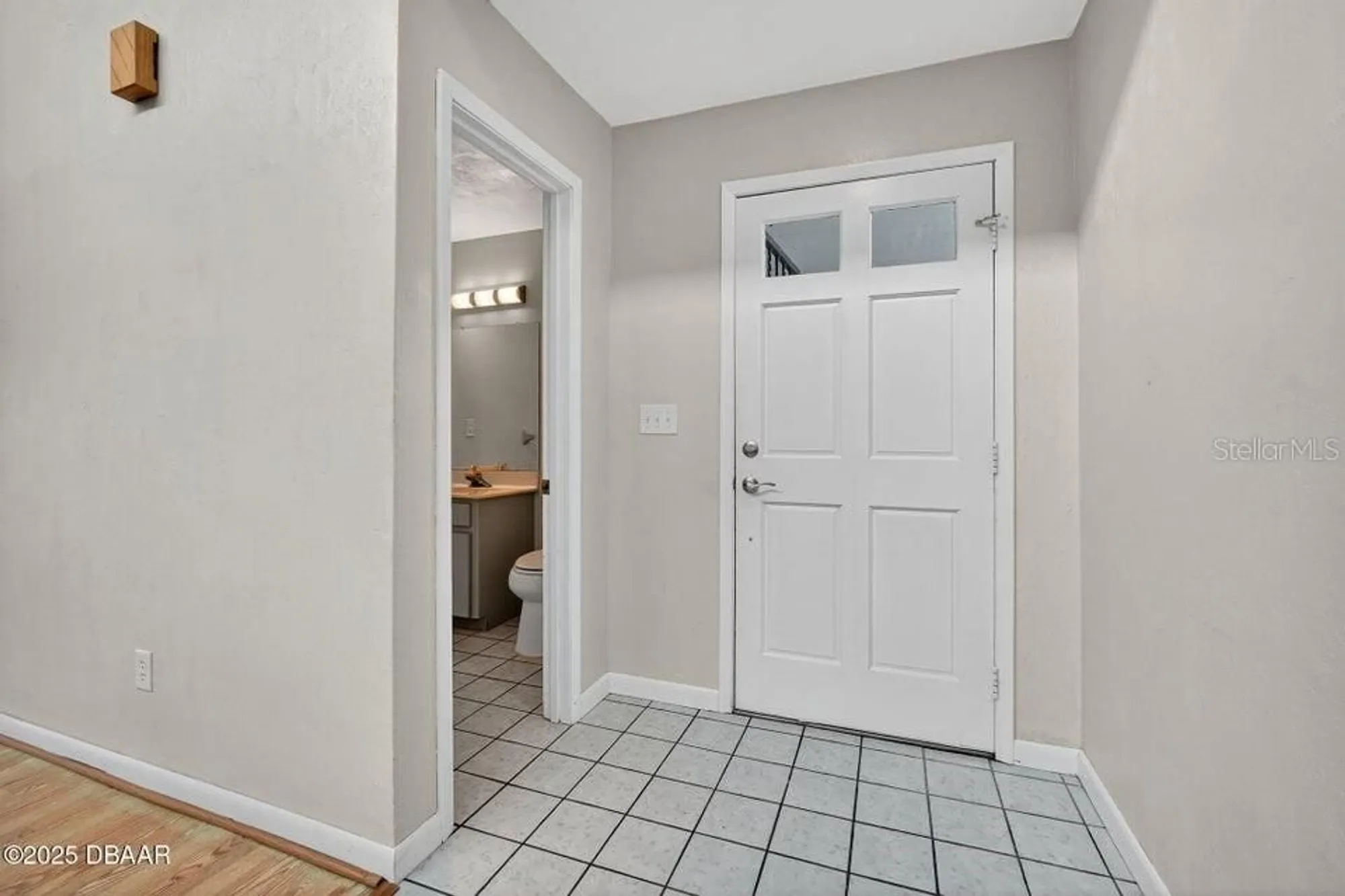 Property Slideshow image 6 of 43 | 236 gull dr, Daytona Beach, FL, 32119