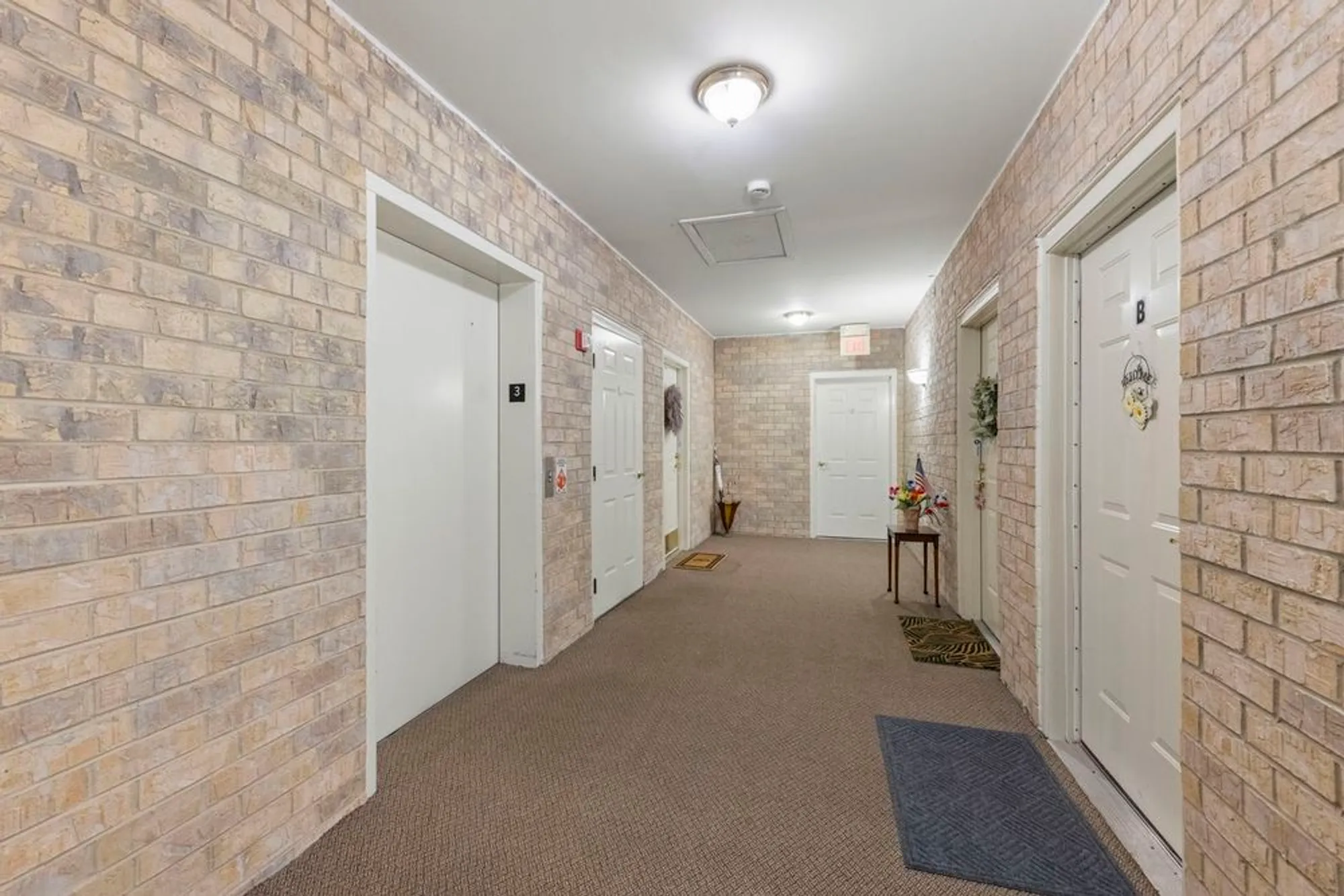 Property Slideshow image 20 of 23 | 18350 pine ridge dr apt 3d, Tinley Park, IL, 60477