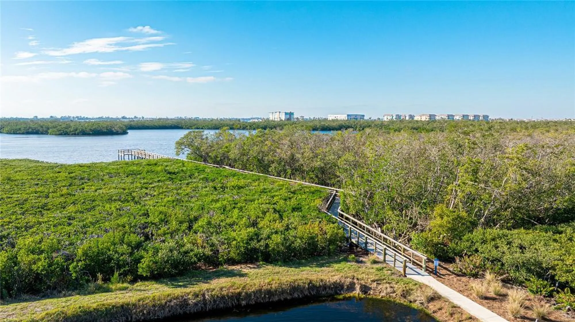 Property Slideshow image 51 of 73 | 1109 edgewater cir # 1109, Bradenton, FL, 34209