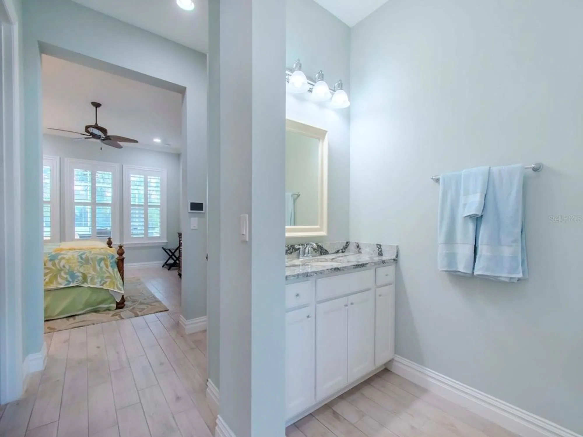 Property Slideshow image 18 of 52 | 717 manns harbor dr, Apollo Beach, FL, 33572