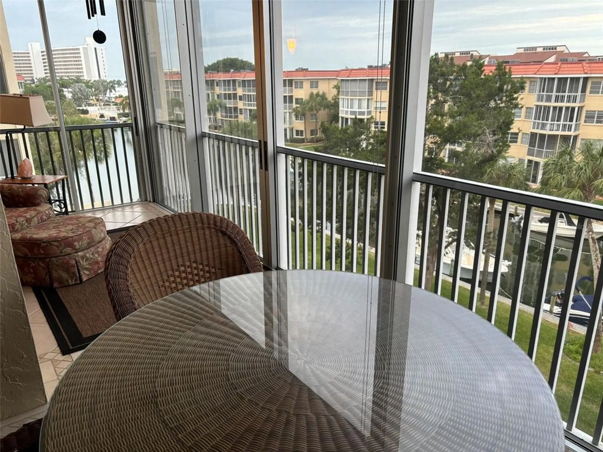 Property Slideshow image 14 of 19 | 1325 s portofino dr 309, Sarasota, FL, 34242