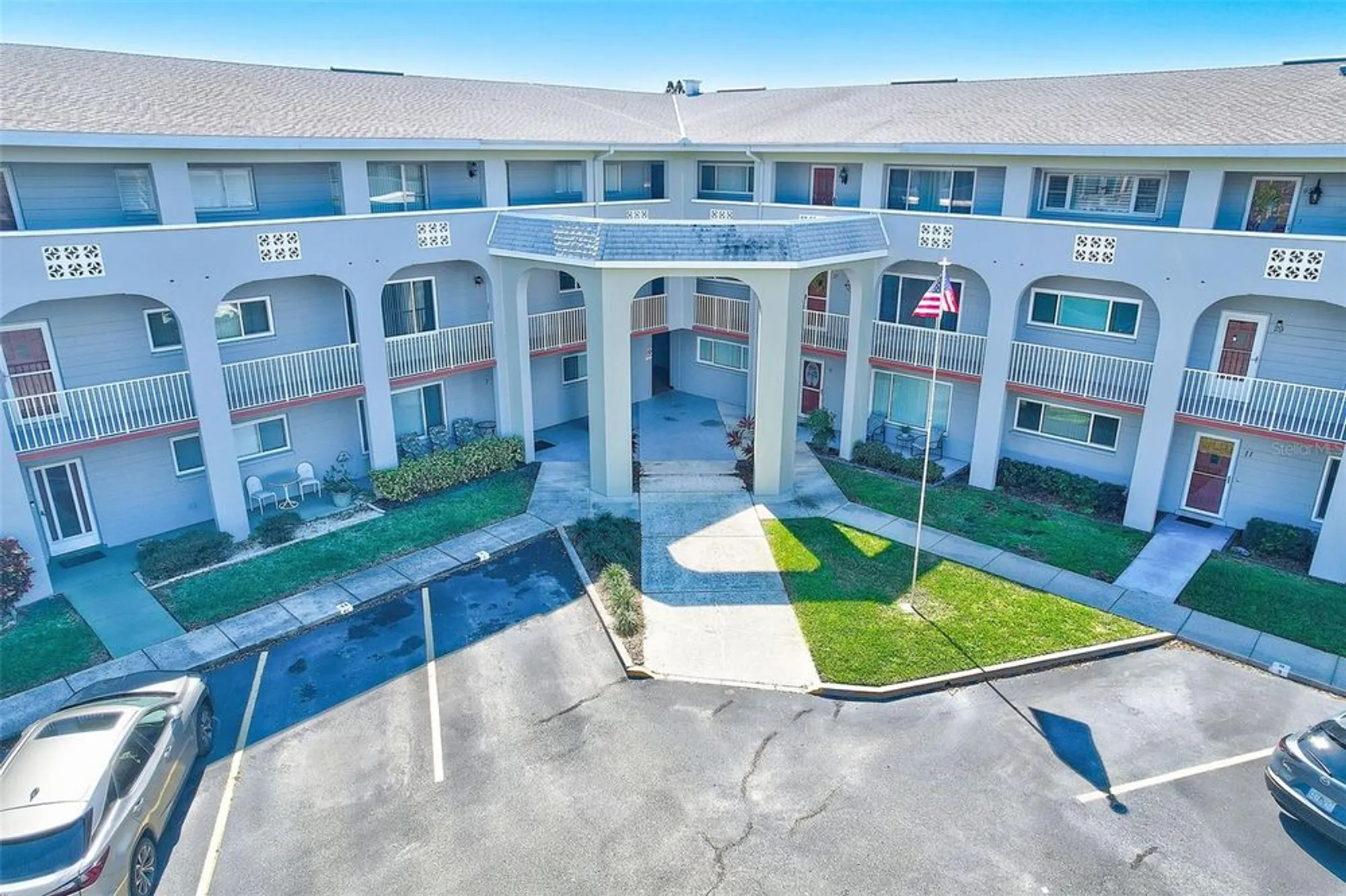 Property Slideshow image 31 of 43 | 2229 americus blvd 25, Clearwater, FL, 33763