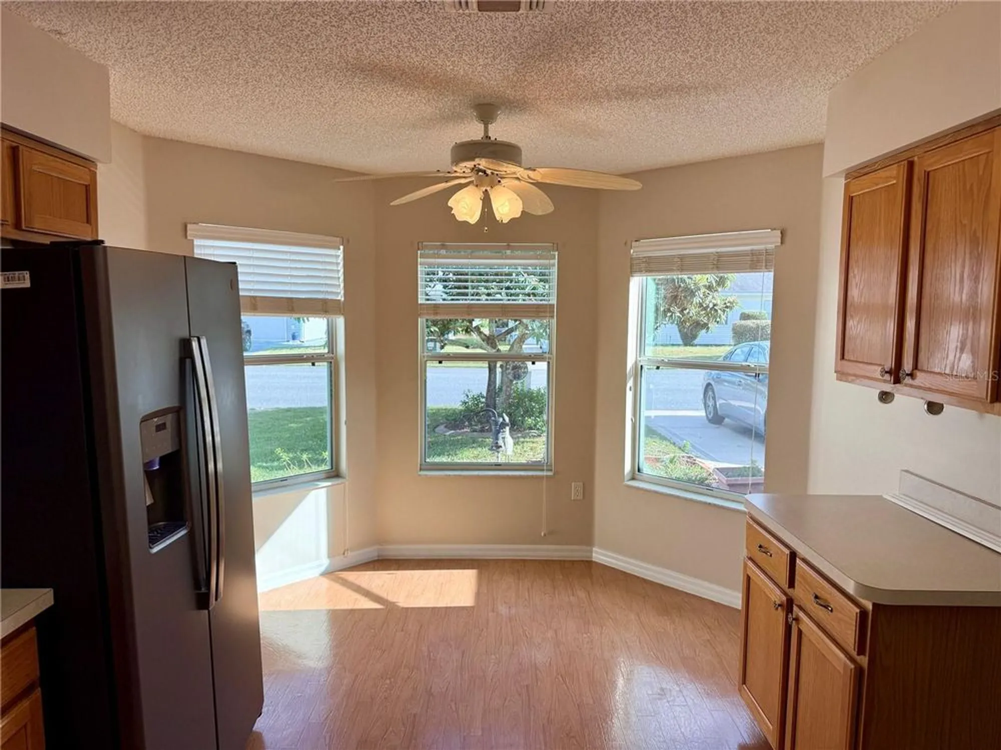 Property Slideshow image 5 of 38 | 409 westwood dr, Leesburg, FL, 34748