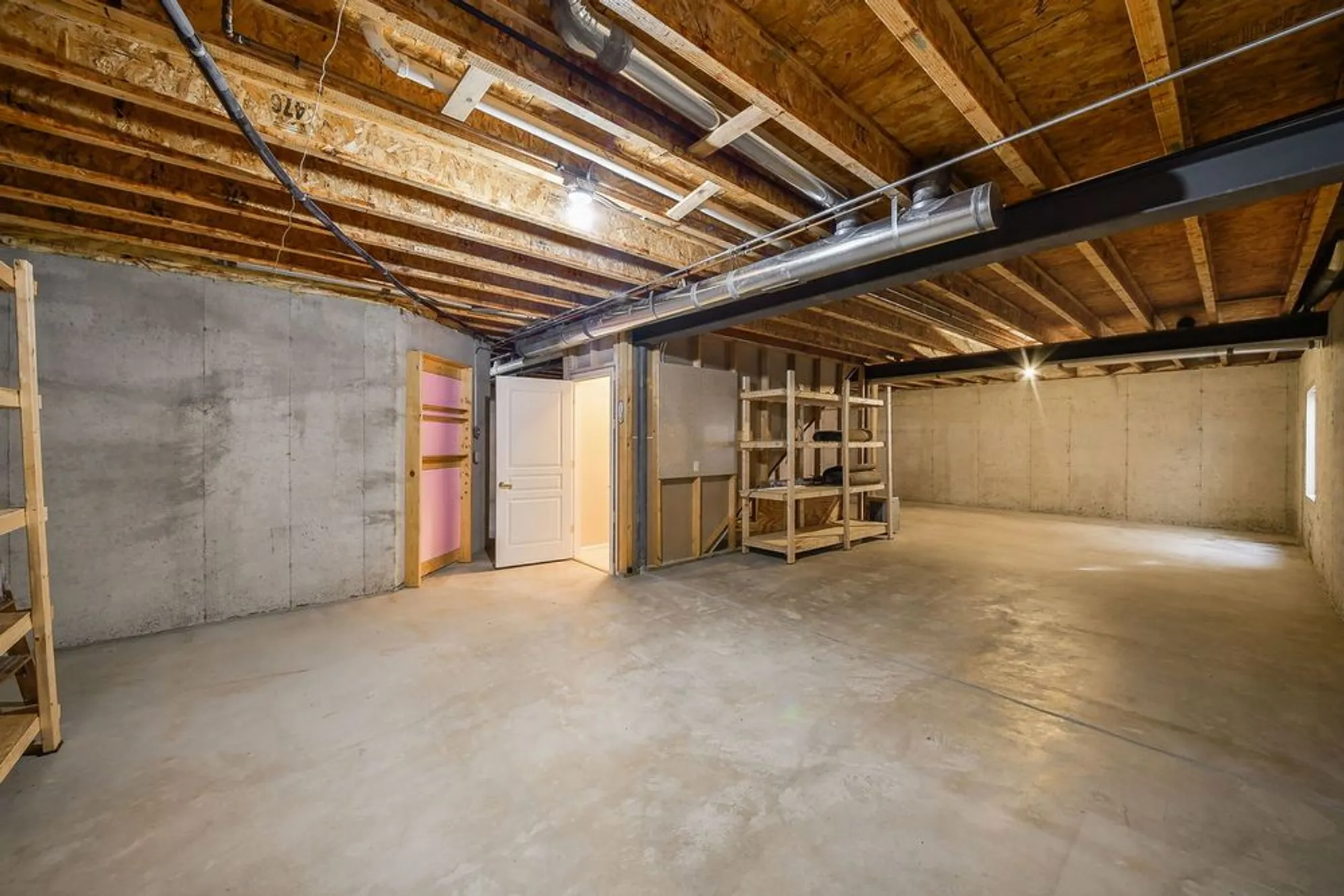 Property Slideshow image 16 of 26 | 2525 rolling rdg, Elgin, IL, 60124