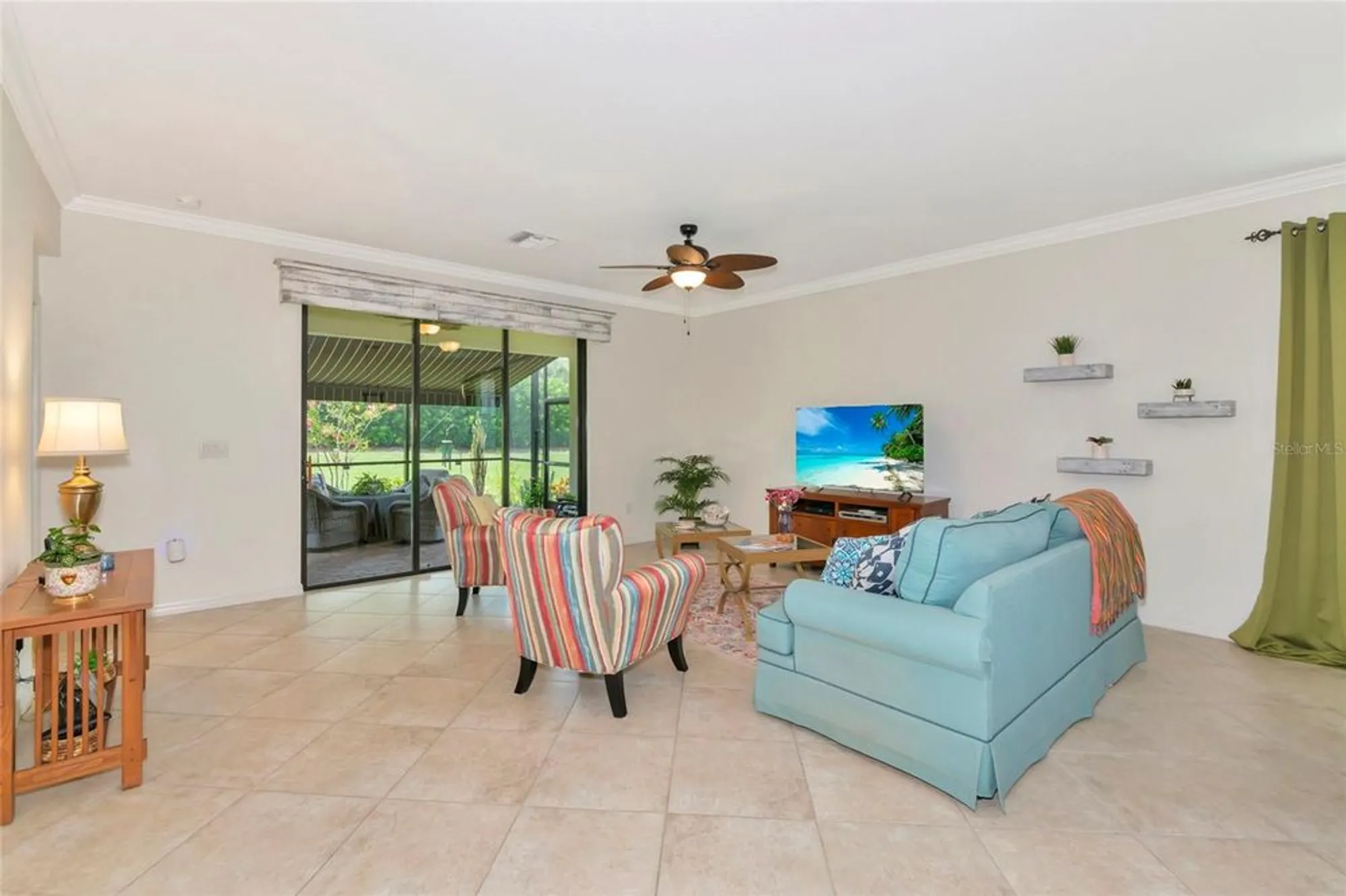 Property Slideshow image 12 of 34 | 6814 willowshire way, Bradenton, FL, 34212