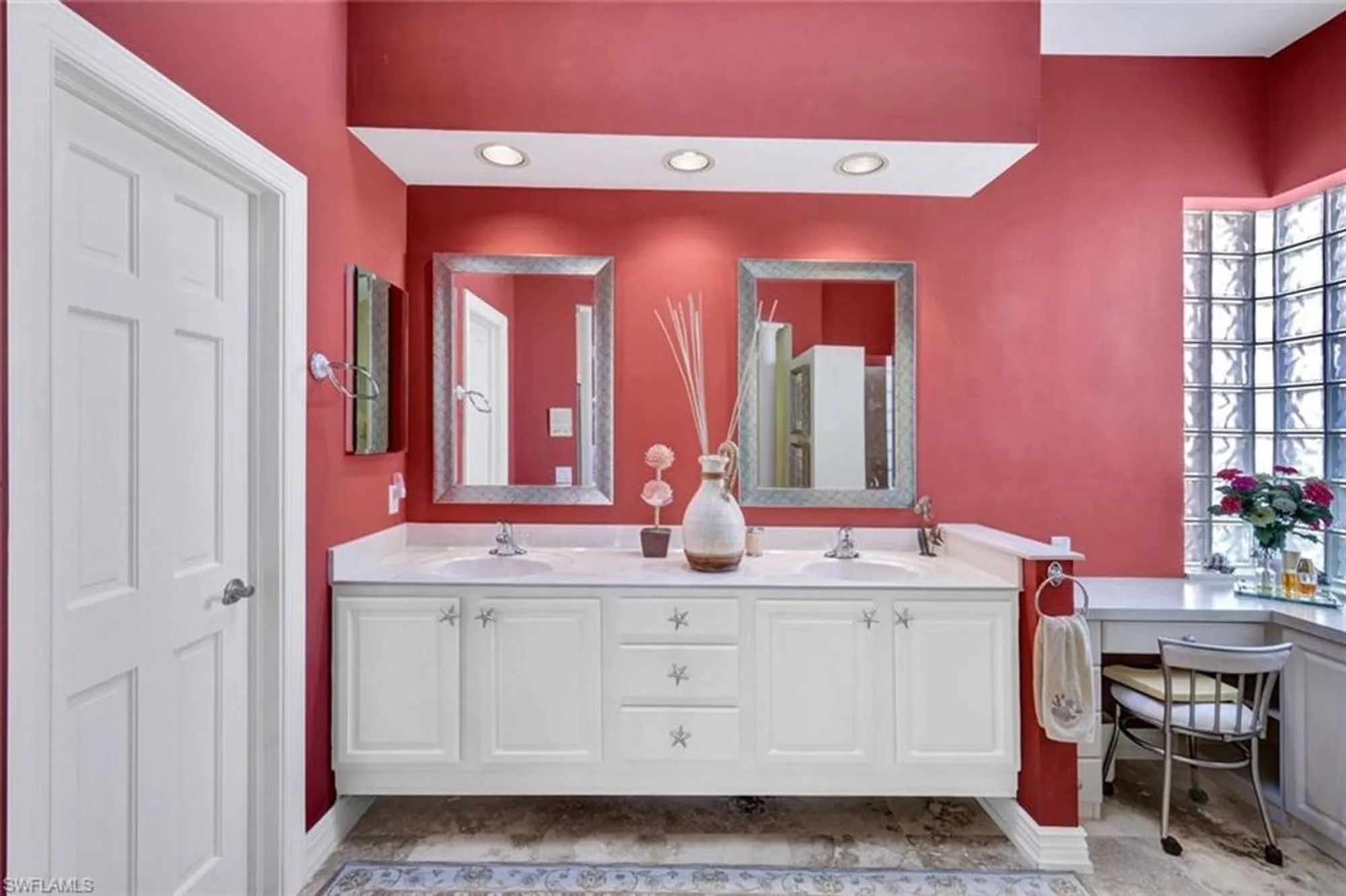 Property Slideshow image 18 of 41 | 26211 siena dr, Bonita Springs, FL, 34134