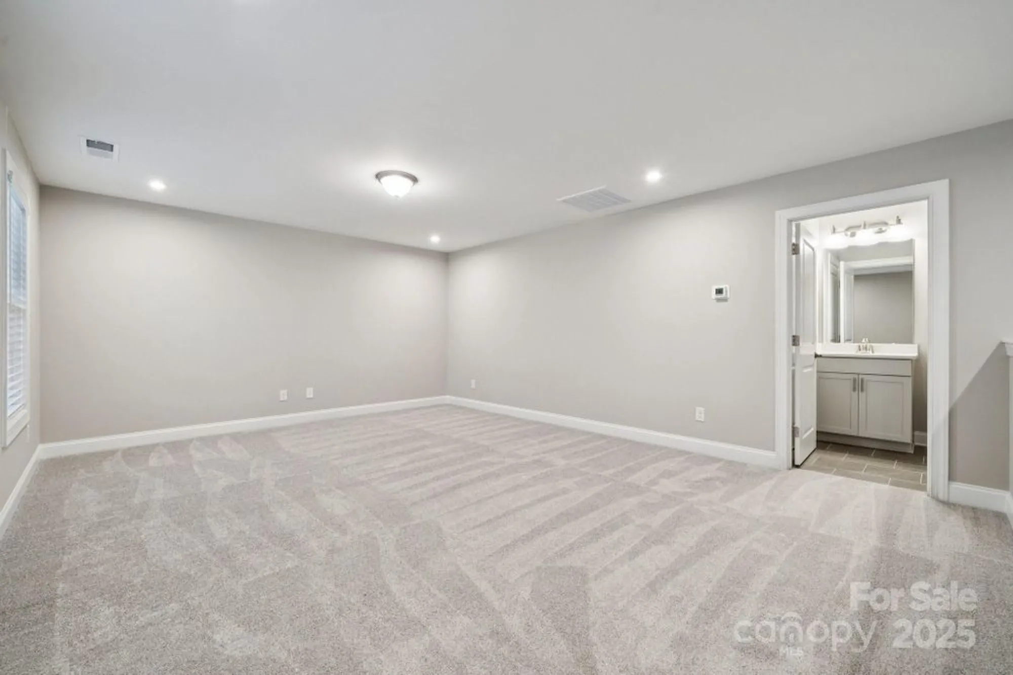 Property Slideshow image 24 of 38 | 1010 carlyle ln, Monroe, NC, 28110