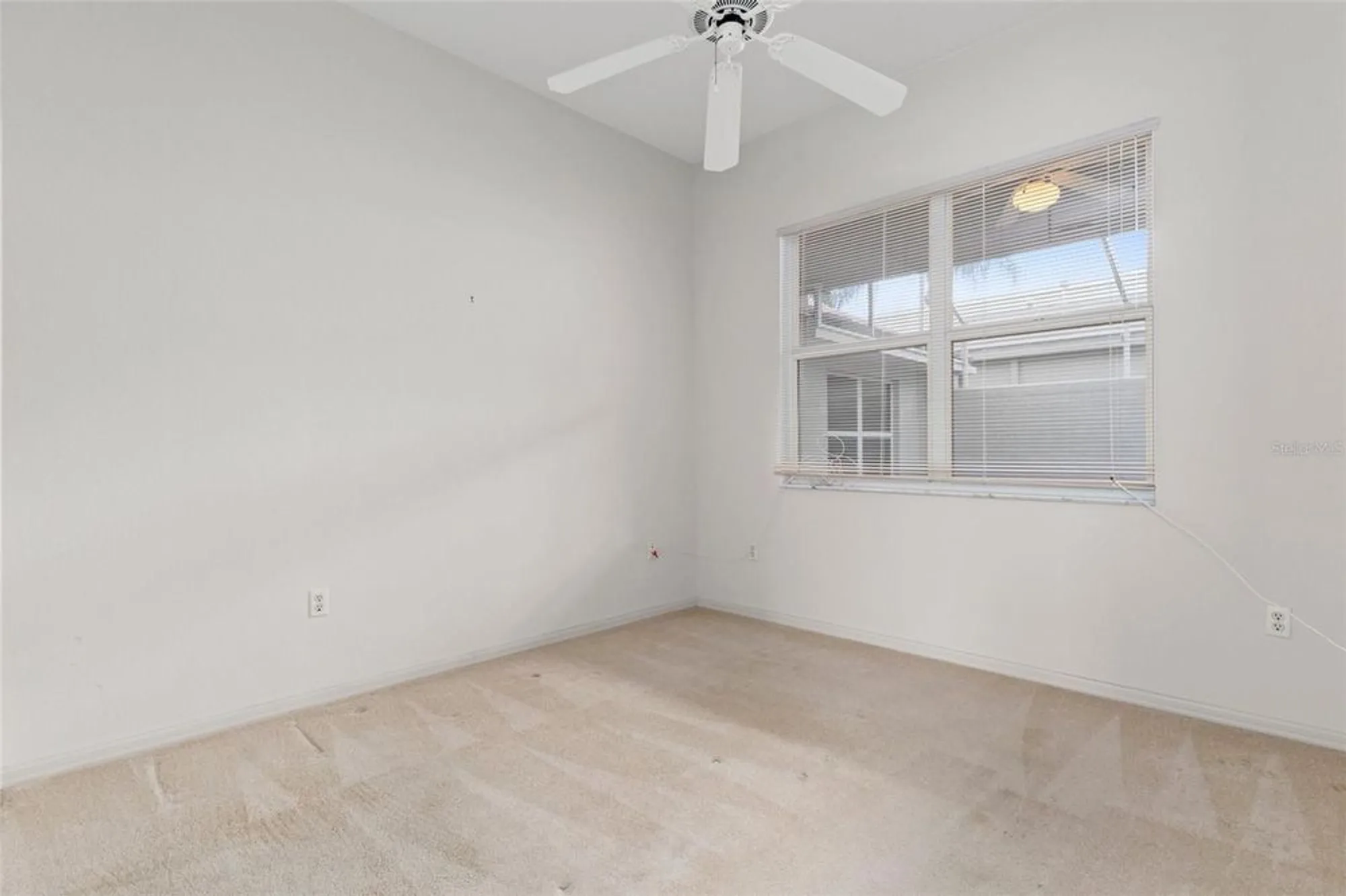 Property Slideshow image 36 of 71 | 9149 penelope dr, Weeki Wachee, FL, 34613