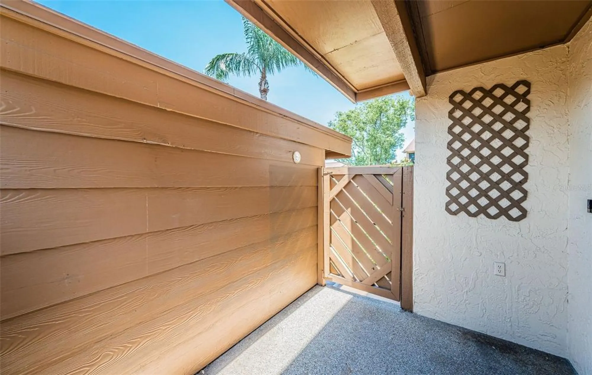 Property Slideshow image 23 of 70 | 3838 lanyard ct b, New Port Richey, FL, 34652