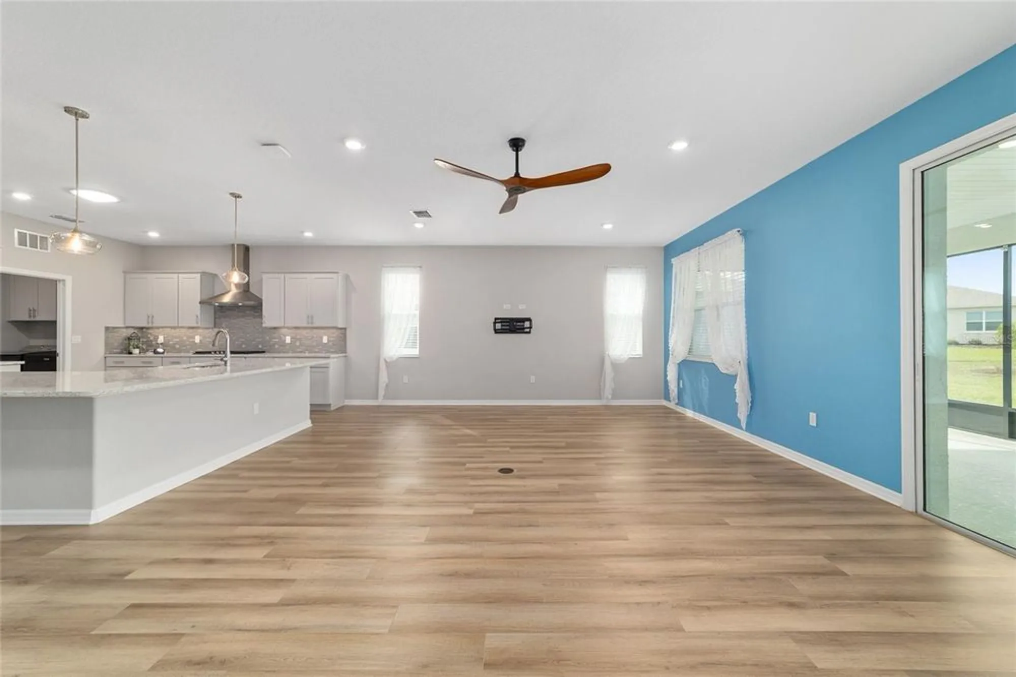 Property Slideshow image 11 of 71 | 8755 sw 79th pl, Ocala, FL, 34481