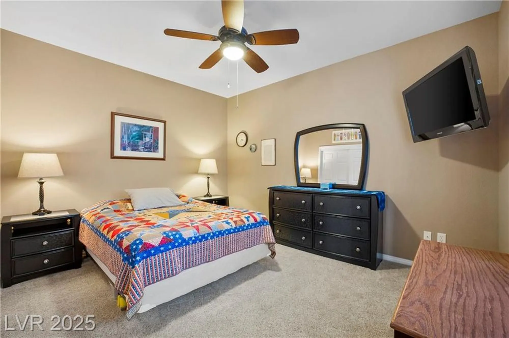 Property Slideshow image 12 of 24 | 2731 goldcreek st, Henderson, NV, 89052