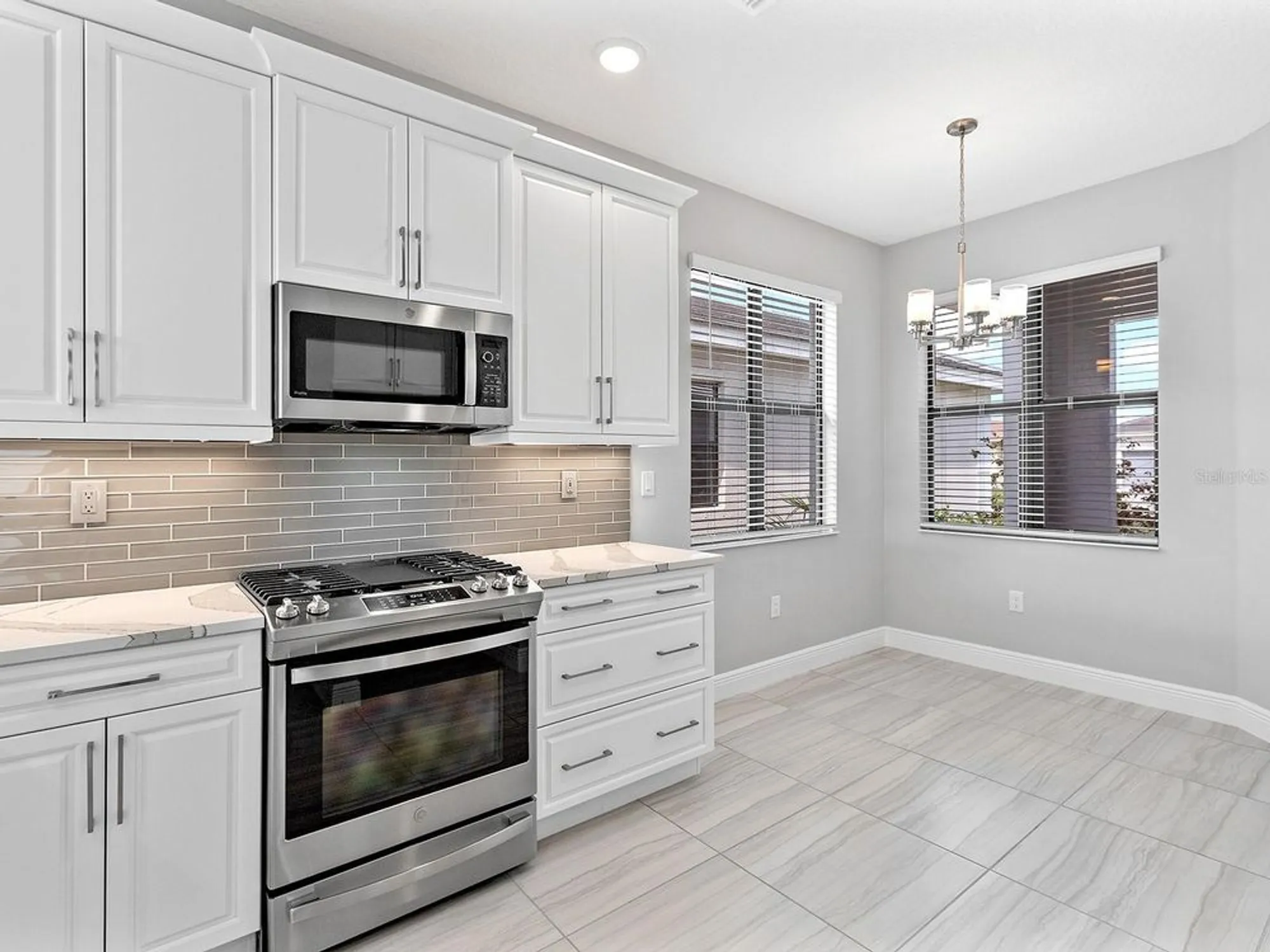 Property Slideshow image 14 of 57 | 4927 carova way, Bradenton, FL, 34211