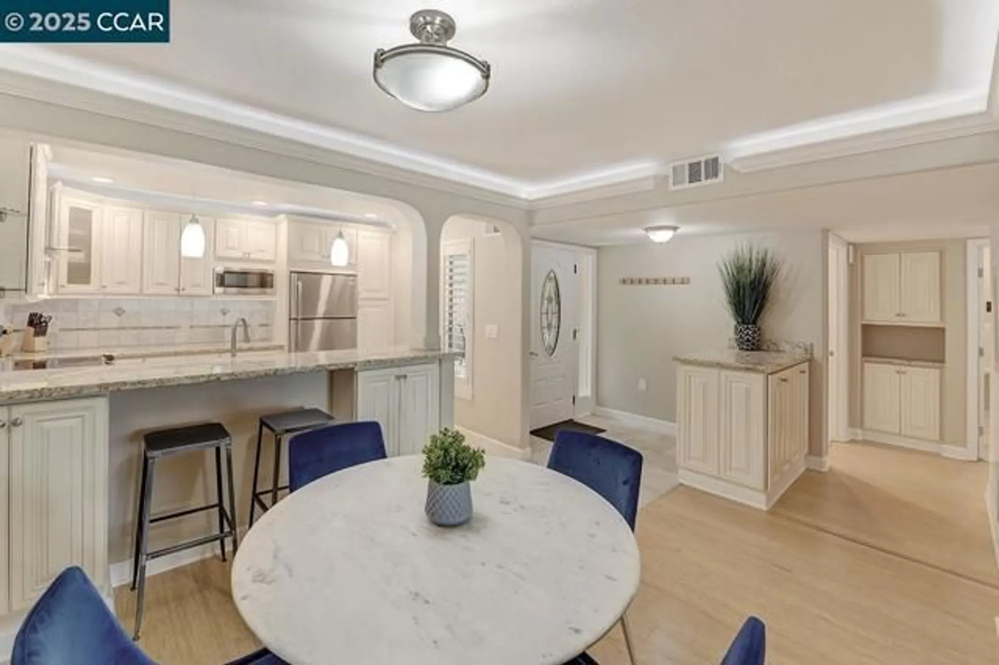 Property Slideshow image 25 of 53 | 1136 rockledge ln apt 6, Walnut Creek, CA, 94595