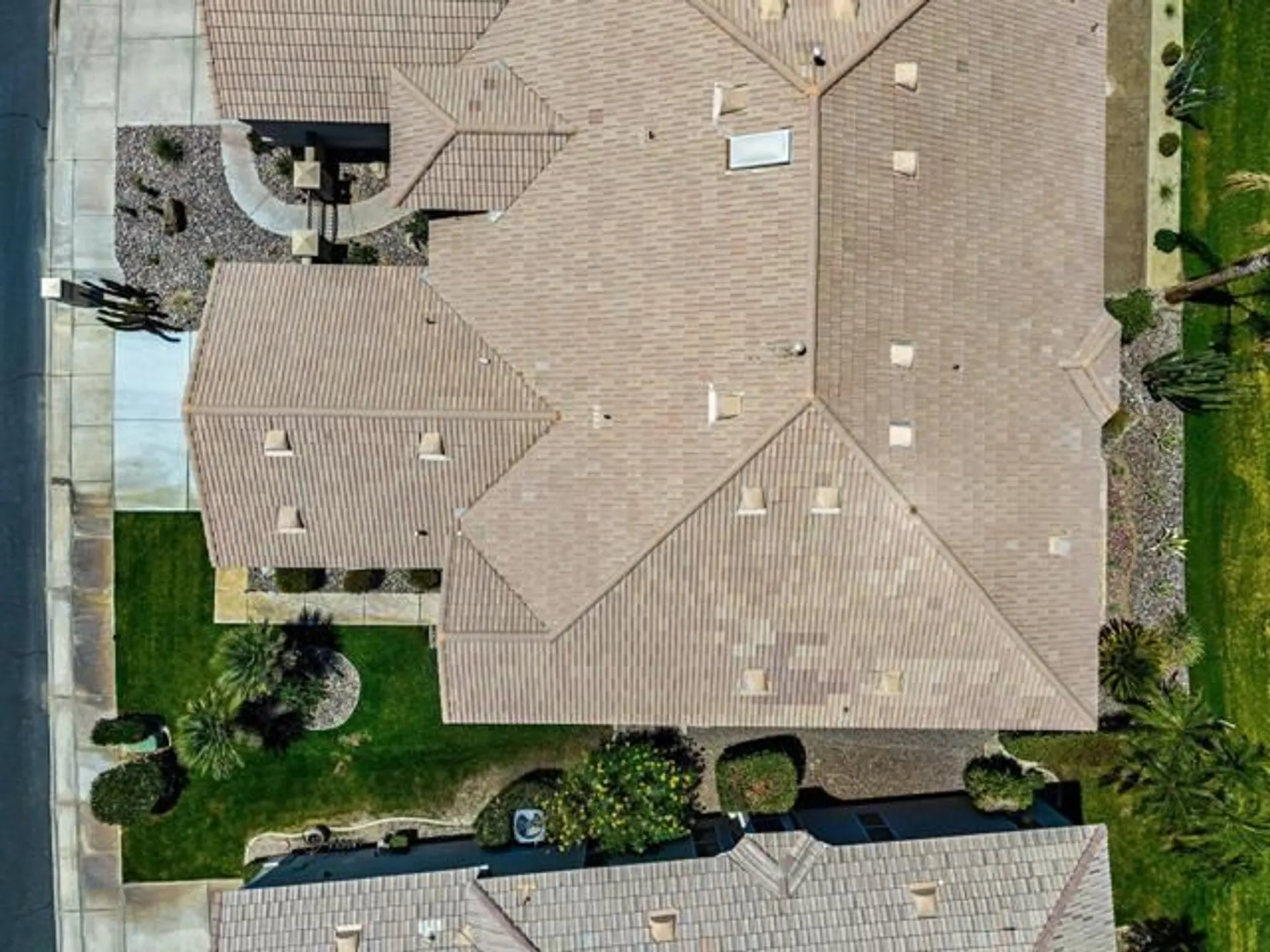 Property Slideshow image 39 of 44 | 80418 portobello dr, Indio, CA, 92201