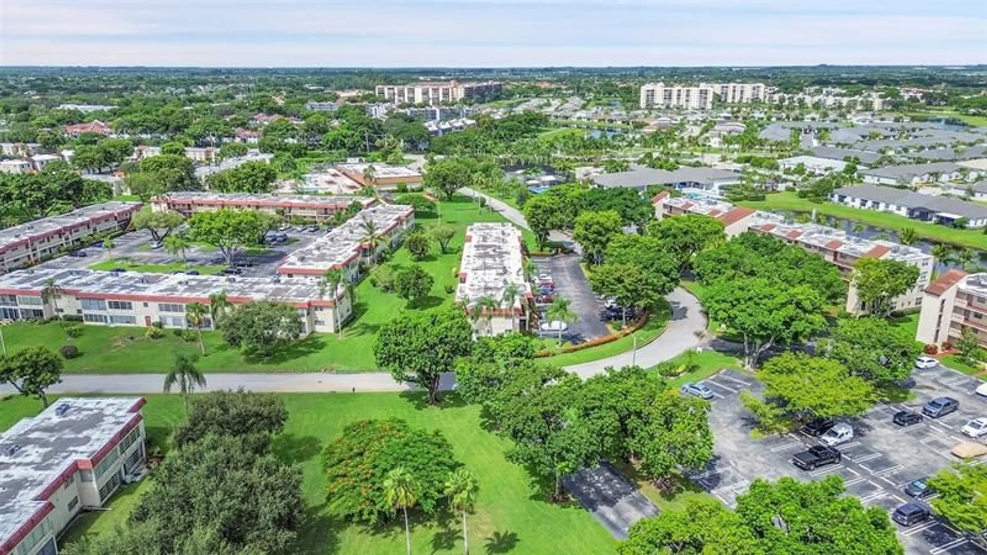 Property Slideshow image 31 of 42 | 23 abbey ln 202, Delray Beach, FL, 33446