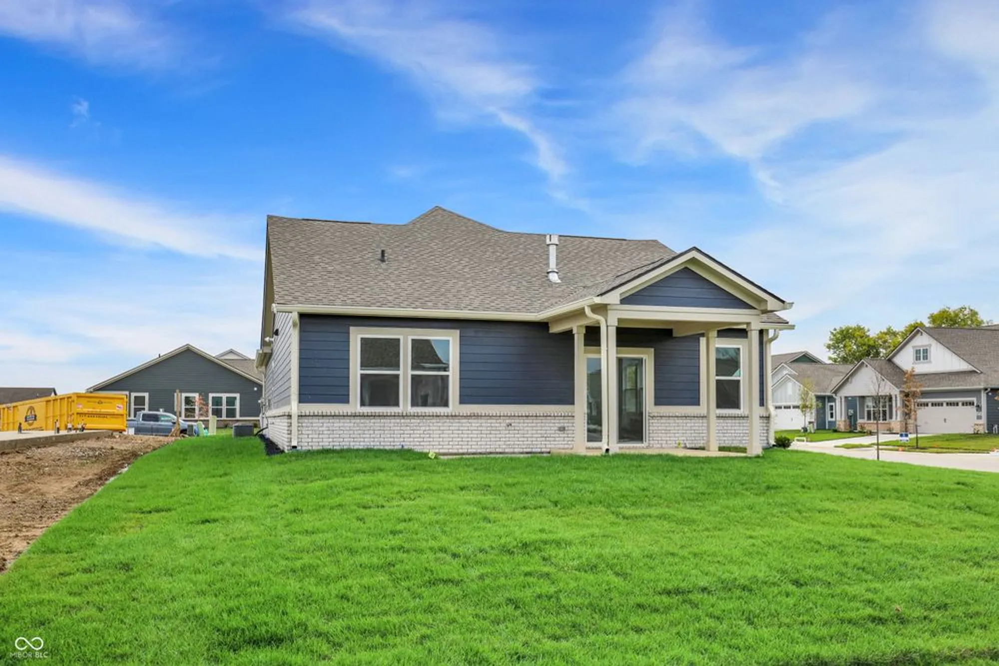 Property Slideshow image 42 of 44 | 5363 foxley park ln, Avon, IN, 46123