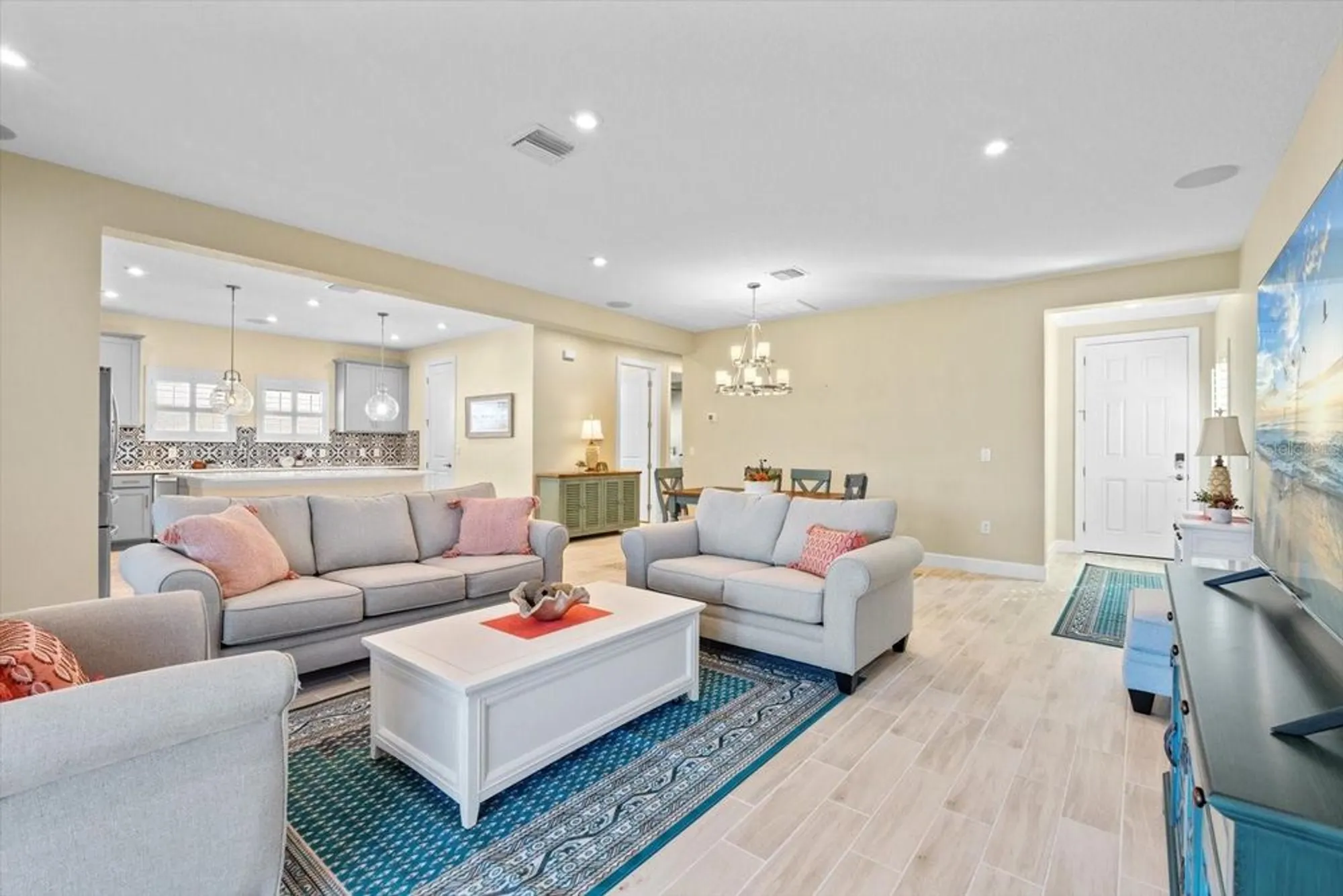 Property Slideshow image 13 of 54 | 11127 devonbridge dr, Palmetto, FL, 34221