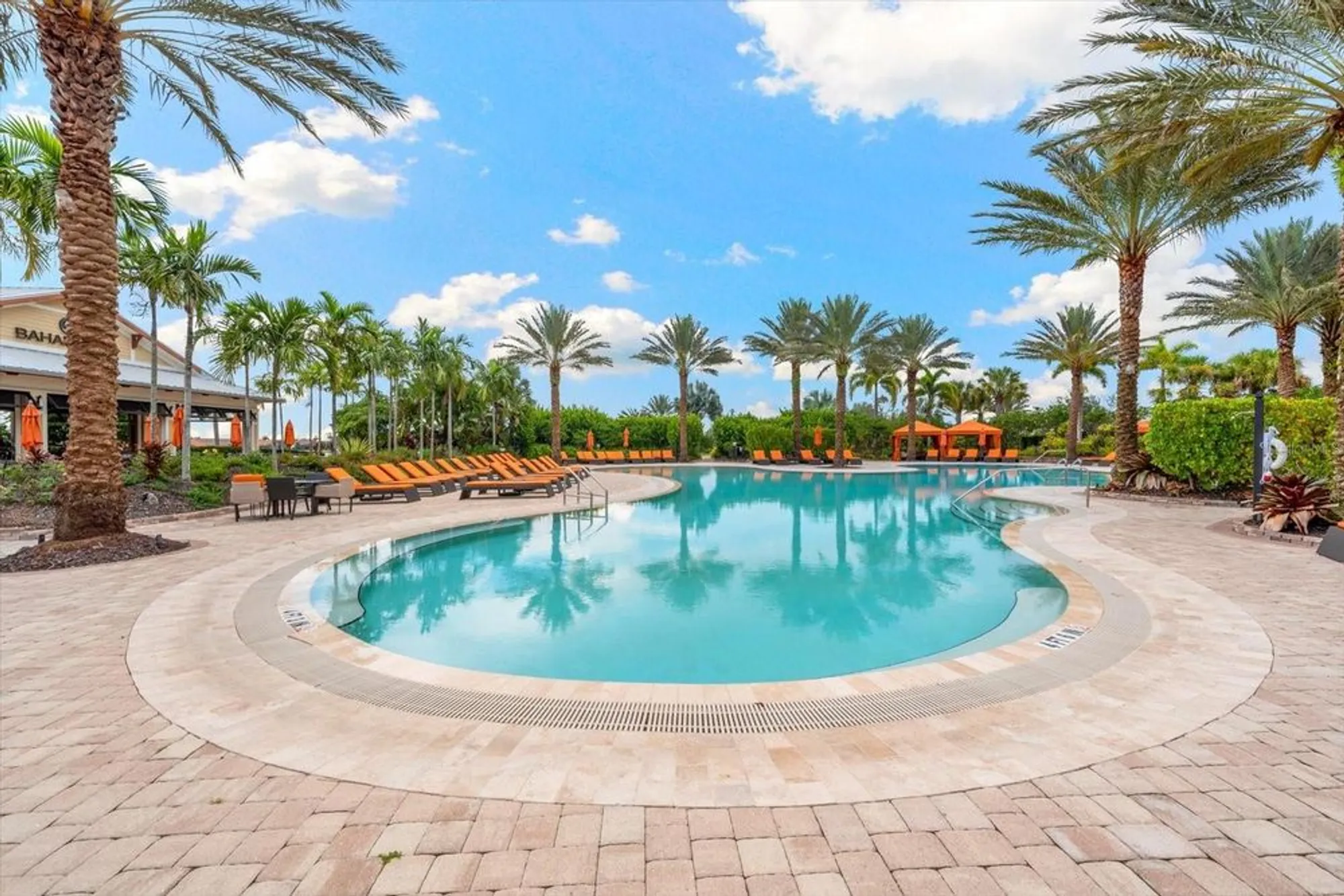 Property Slideshow image 49 of 74 | 5121 serata dr, Lakewood Ranch, FL, 34211