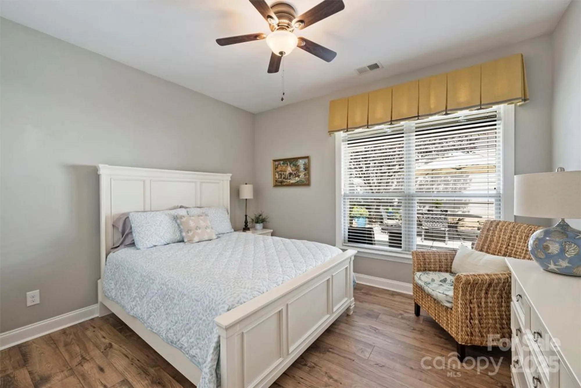 Property Slideshow image 27 of 48 | 1301 haywood park dr, Waxhaw, NC, 28173