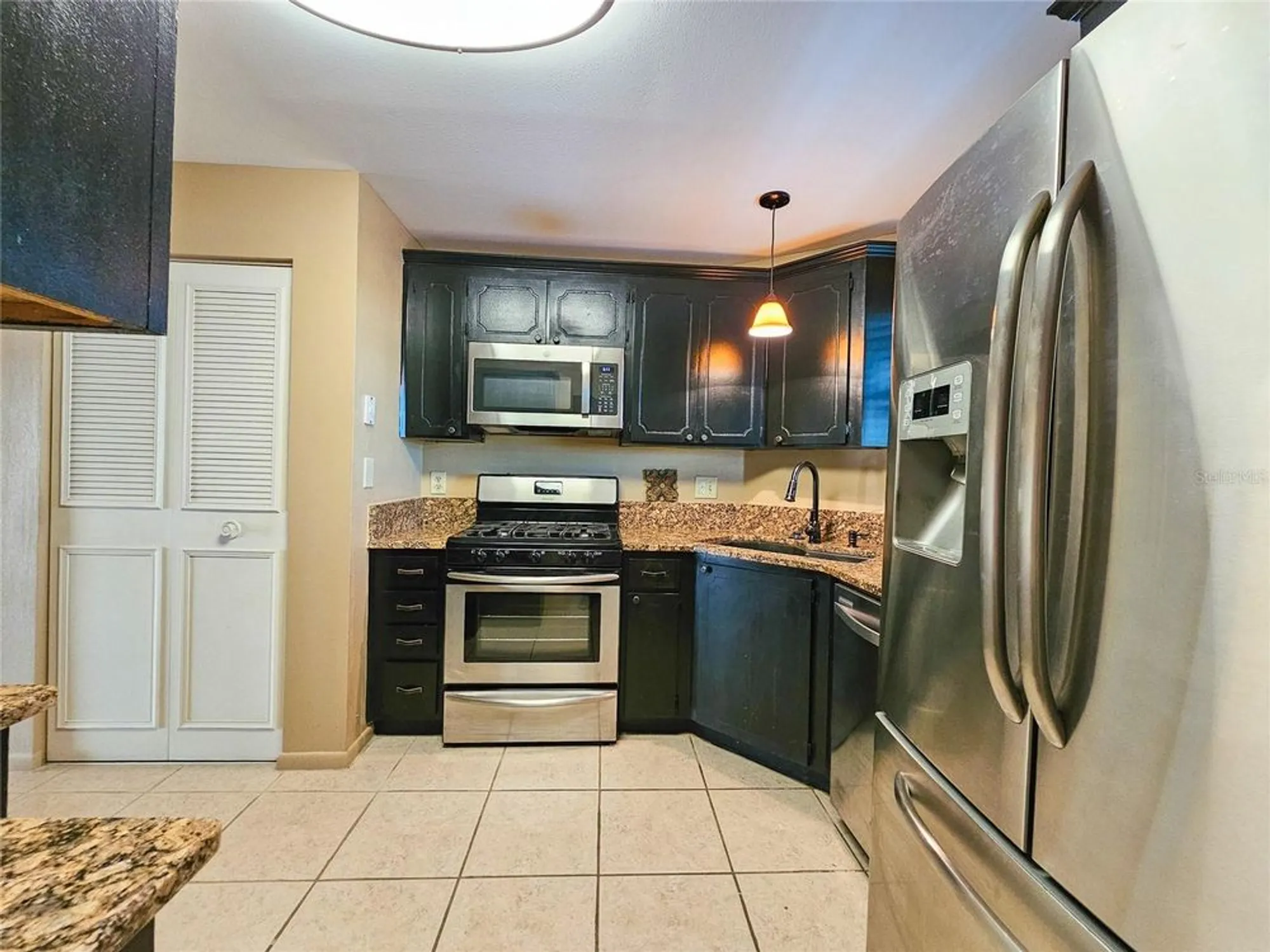 Property Slideshow image 3 of 35 | 5980 shore blvd 904, Gulfport, FL, 33707