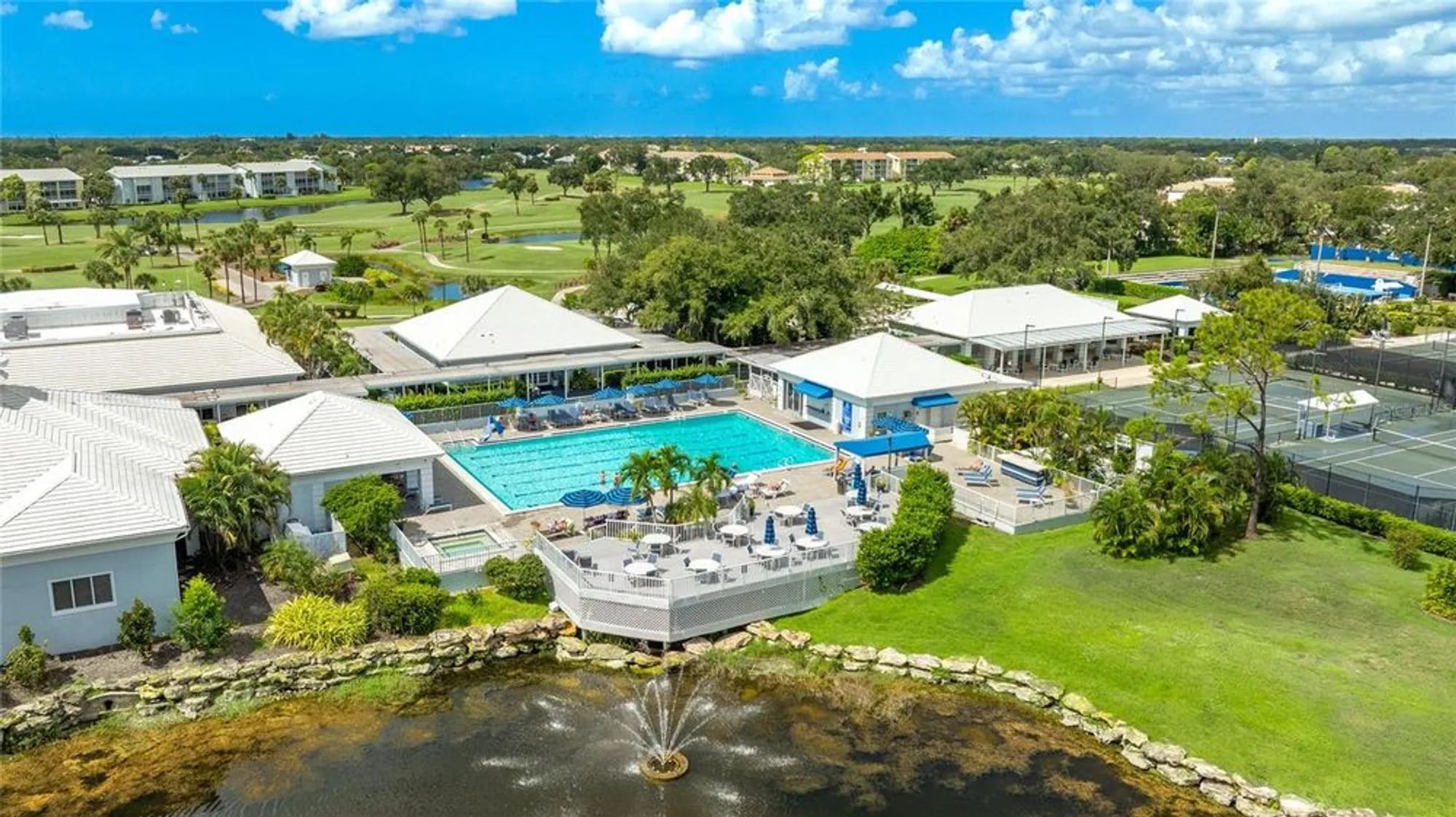 Property Slideshow image 36 of 51 | 875 chalmers dr 11, Venice, FL, 34293