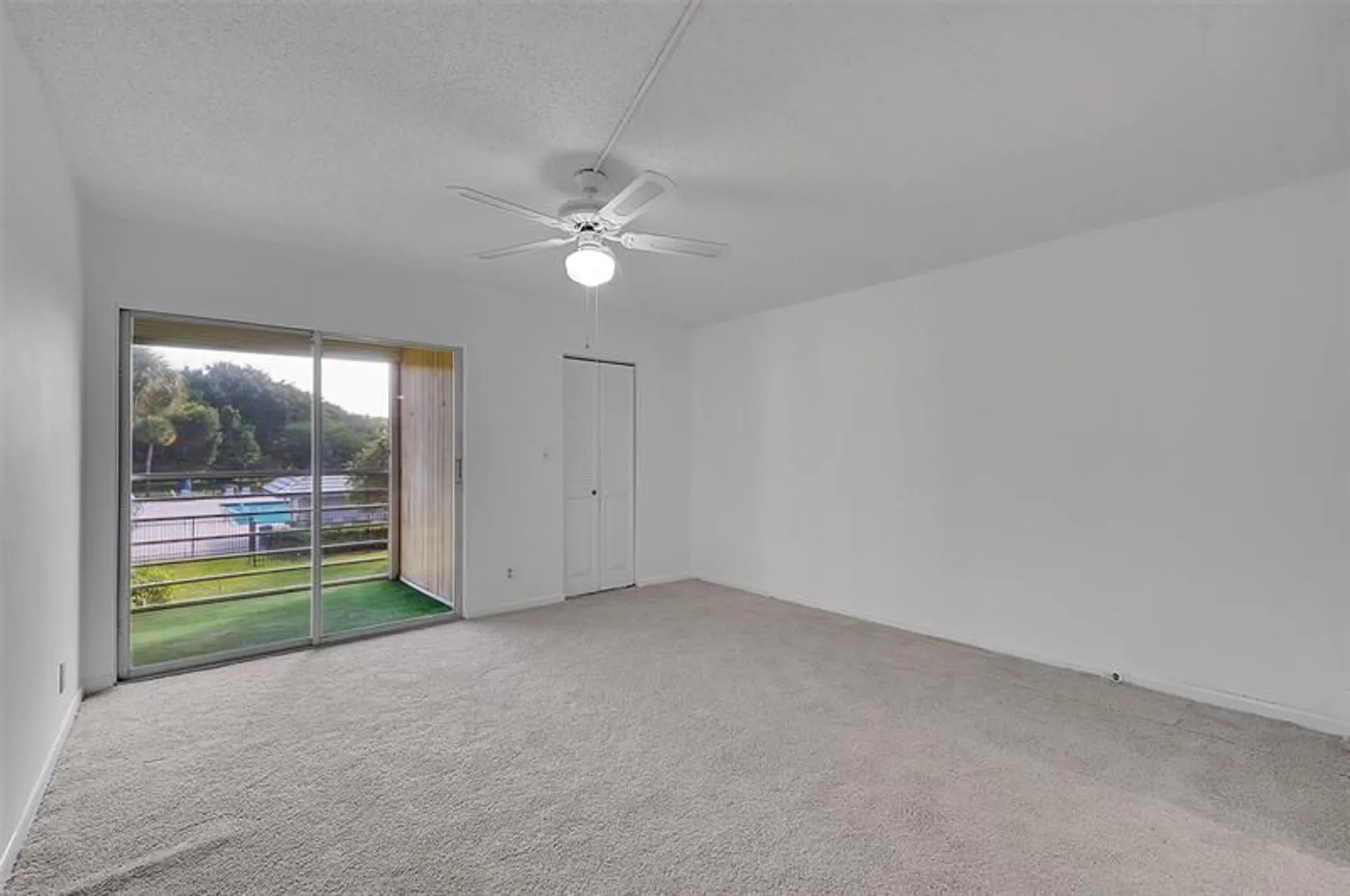 Property Slideshow image 19 of 32 | 2504 antigua ter h2, Coconut Creek, FL, 33066