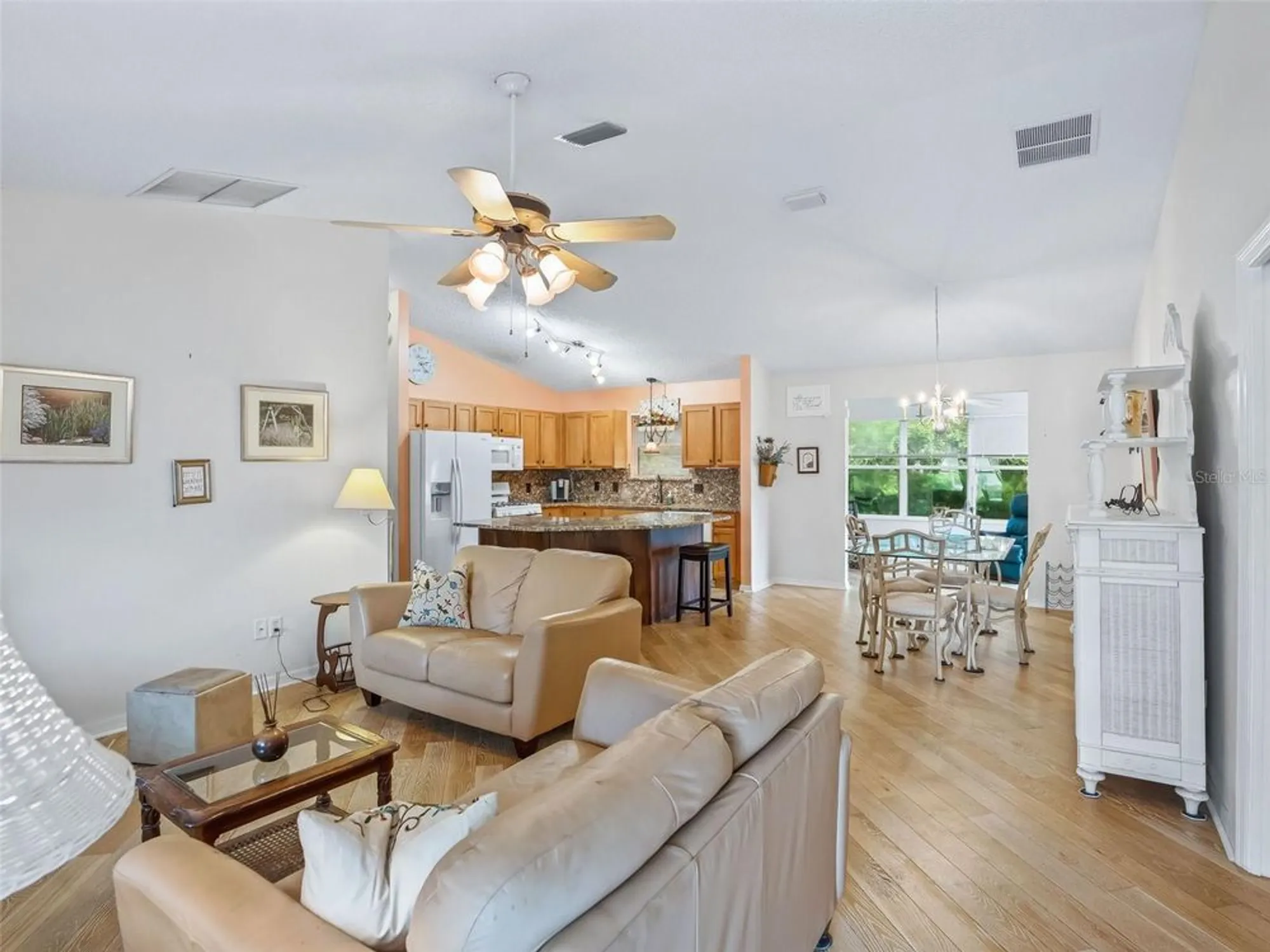 Property Slideshow image 5 of 31 | 9671 se 168th maplesong ln, The Villages, FL, 32162