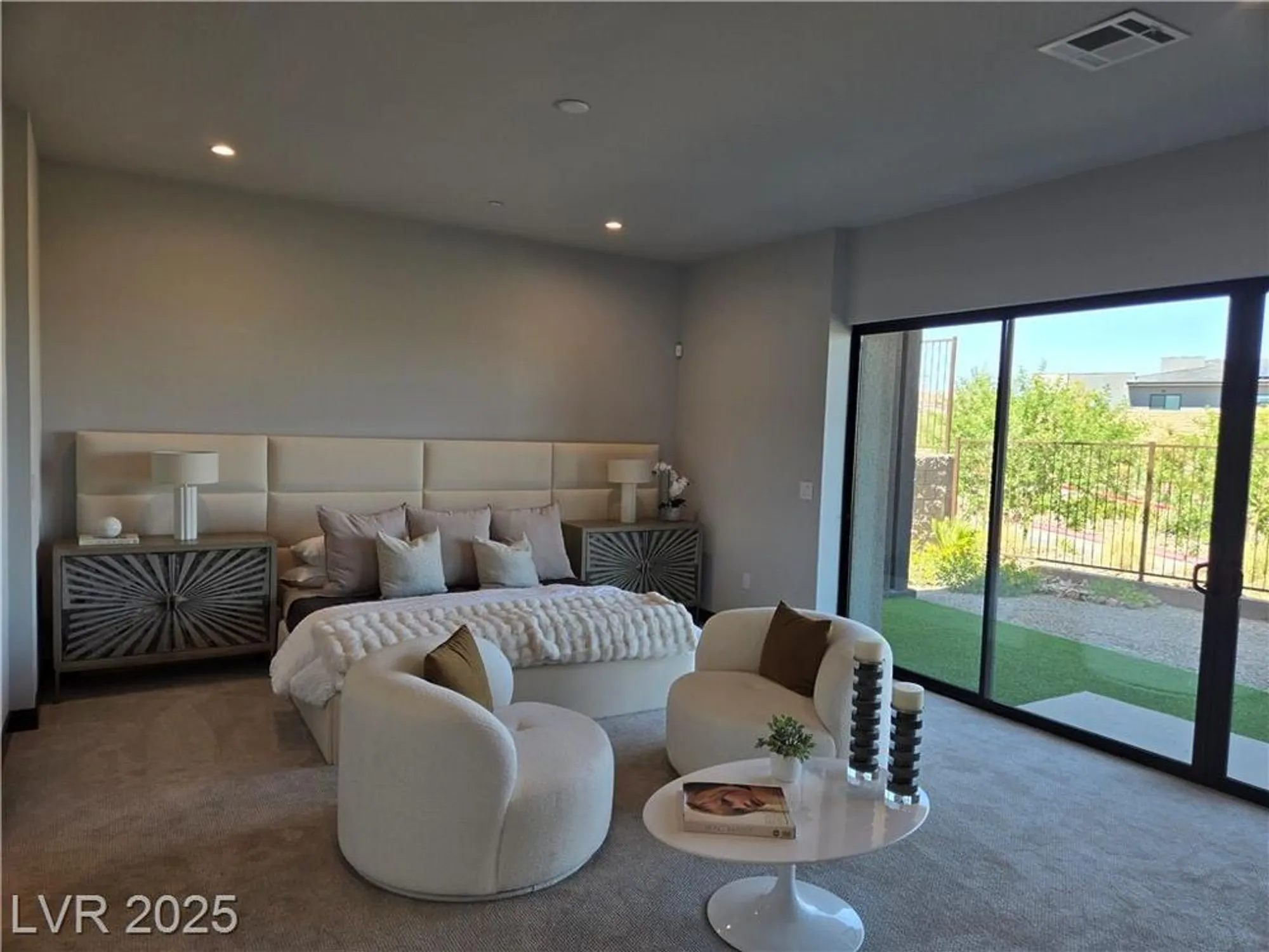 Property Slideshow image 7 of 22 | 36 rainbow point pl, Henderson, NV, 89011