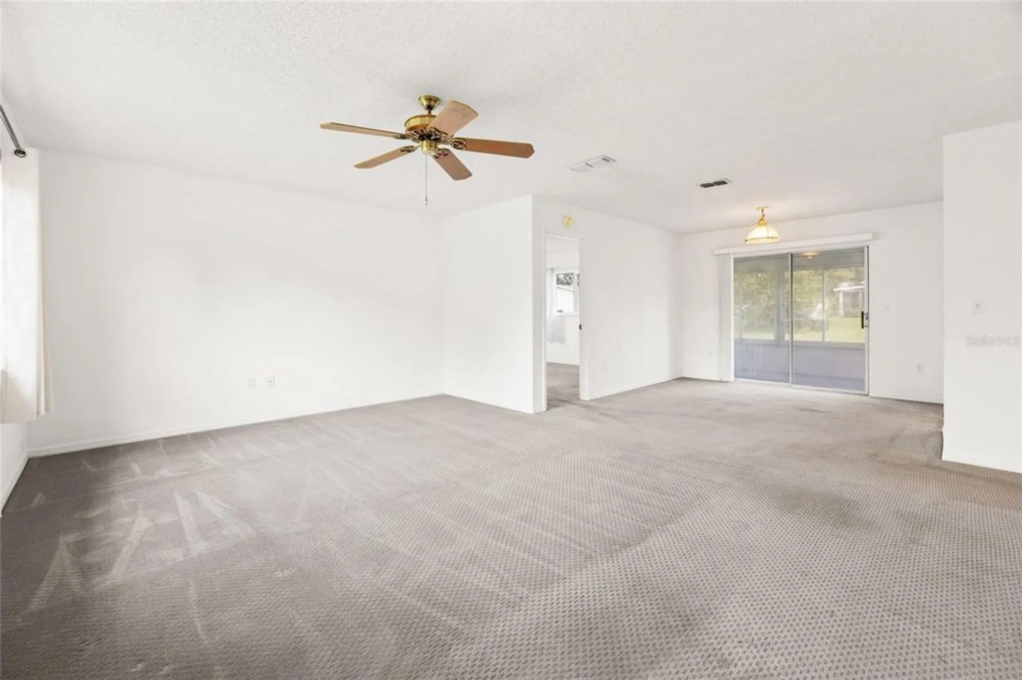 Property Slideshow image 4 of 43 | 6473 sw 108th st, Ocala, FL, 34476