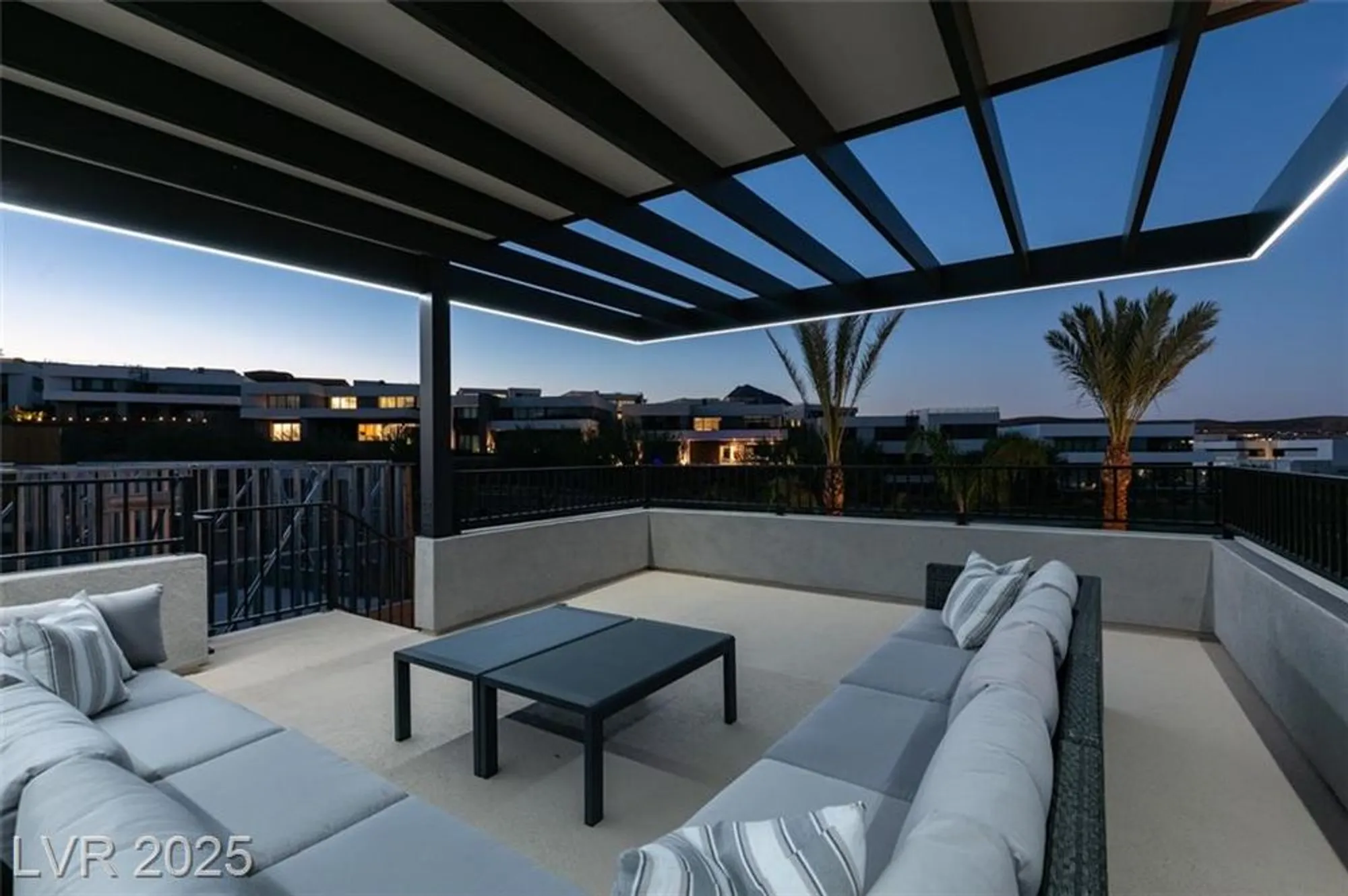 Property Slideshow image 47 of 48 | 40 reflection shores ln, Henderson, NV, 89011