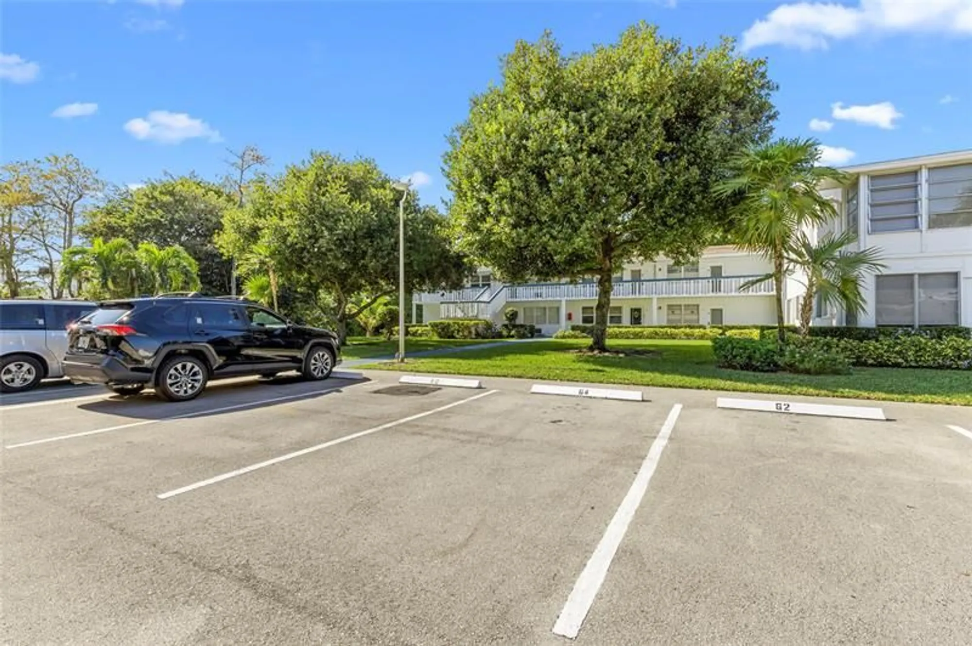 Property Slideshow image 20 of 28 | 64 oakridge e # 64, Deerfield Beach, FL, 33442