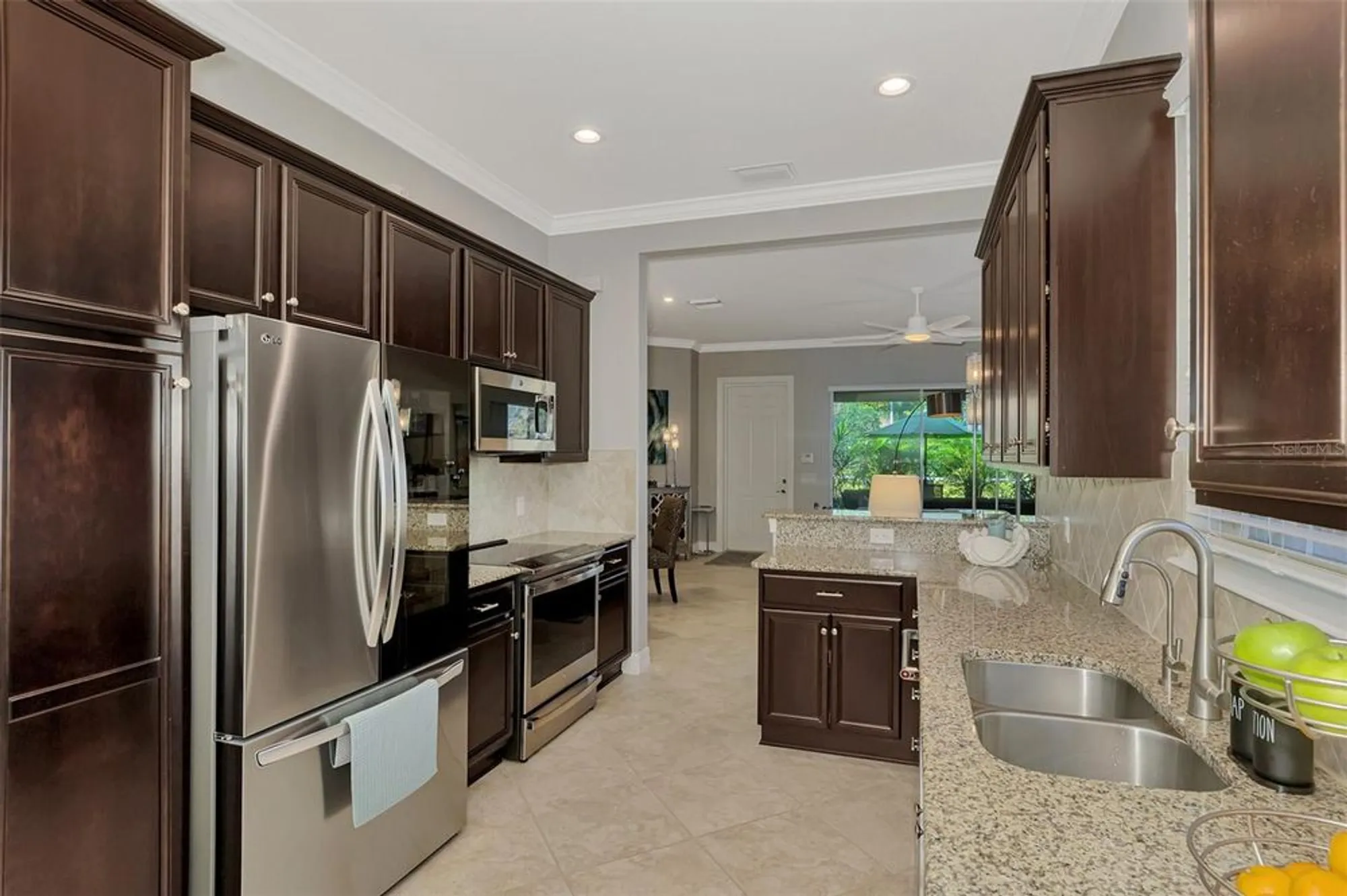 Property Slideshow image 25 of 59 | 5748 fossano dr, Sarasota, FL, 34238