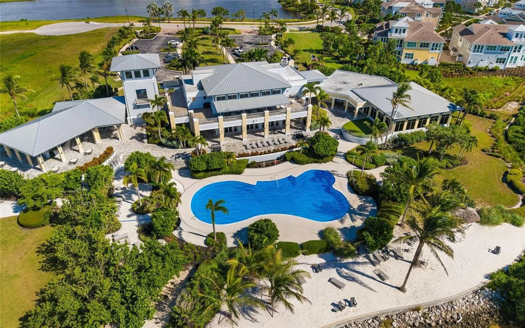 Property Slideshow image 36 of 50 | 339 sapphire lake dr unit 101, Bradenton, FL, 34209