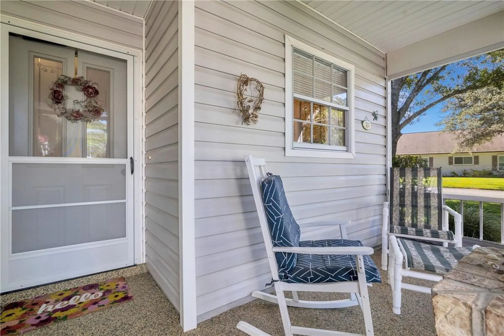 Property Slideshow image 4 of 39 | 25036 cranes roost cir, Leesburg, FL, 34748