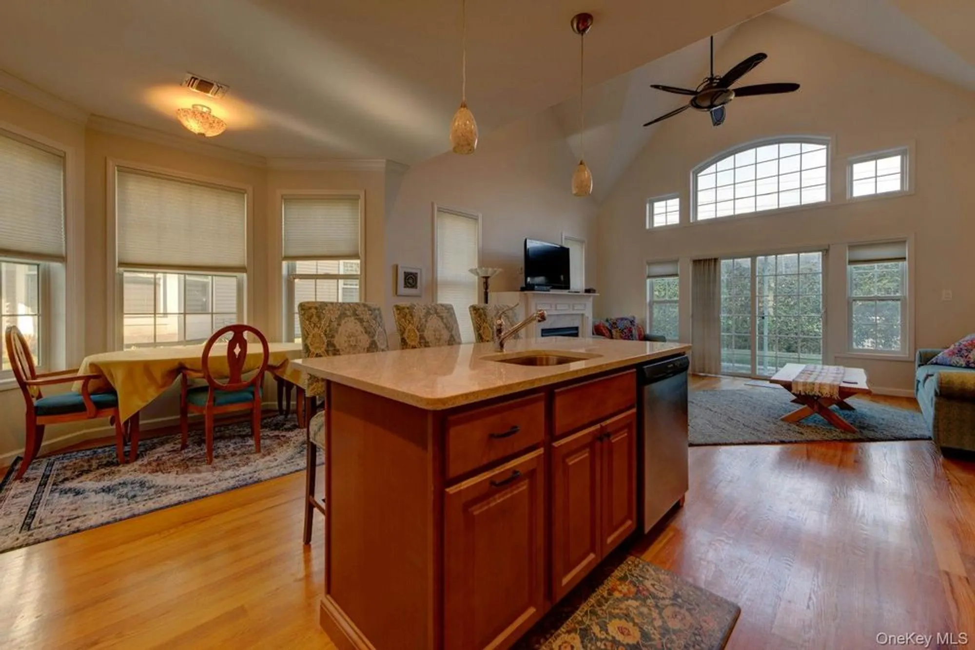 Property Slideshow image 1 of 25 | 12 wolfe cir, West Nyack, NY, 10994