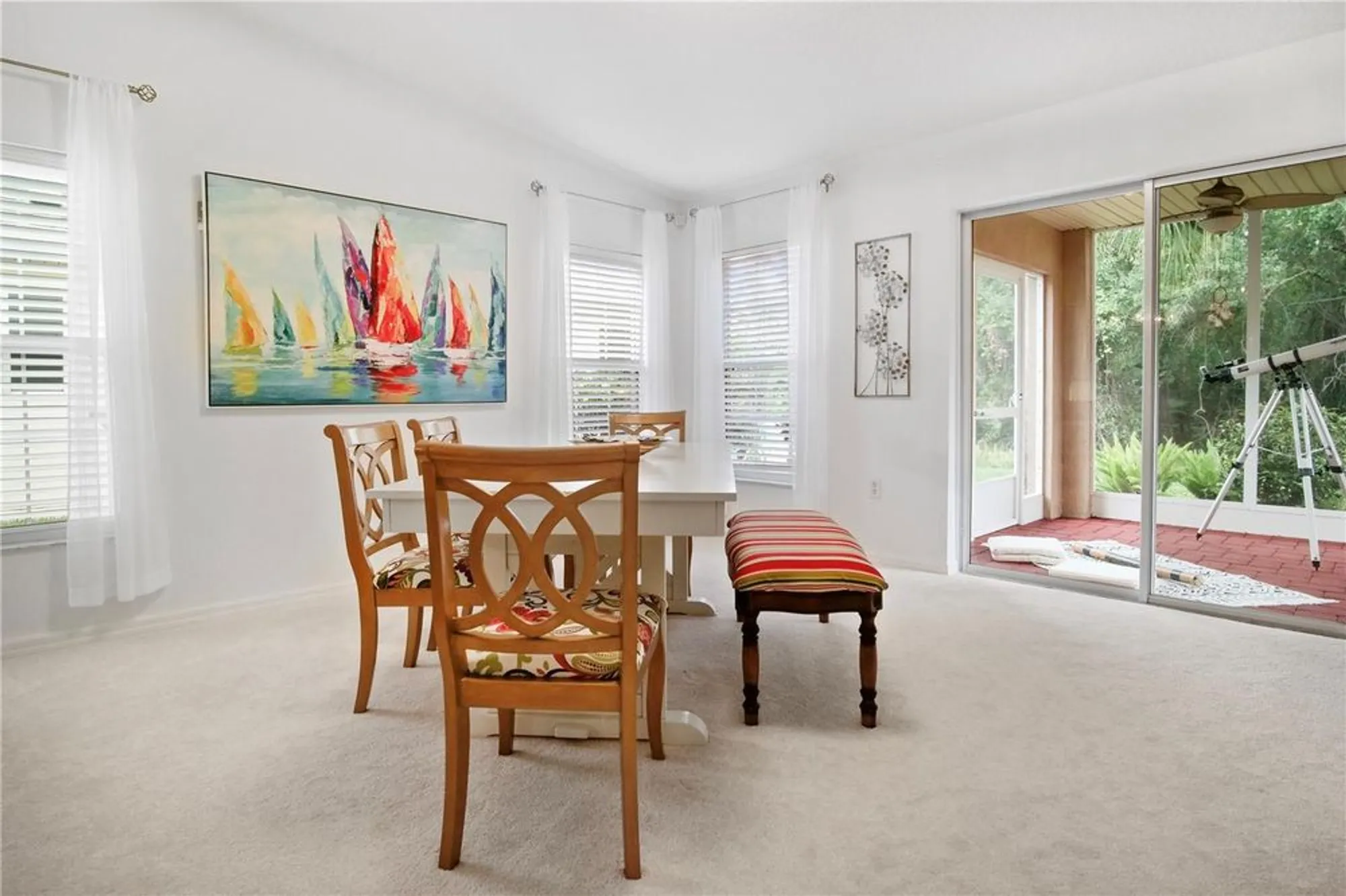 Property Slideshow image 13 of 36 | 516 millifiora ln, Kissimmee, FL, 34759