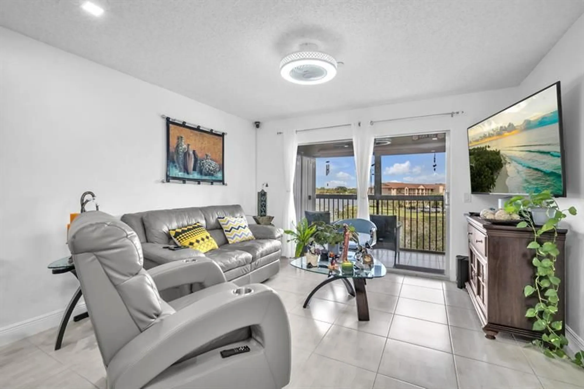 Property Slideshow image 21 of 26 | 1201 sw 141st ave # j409, Pembroke Pines, FL, 33027